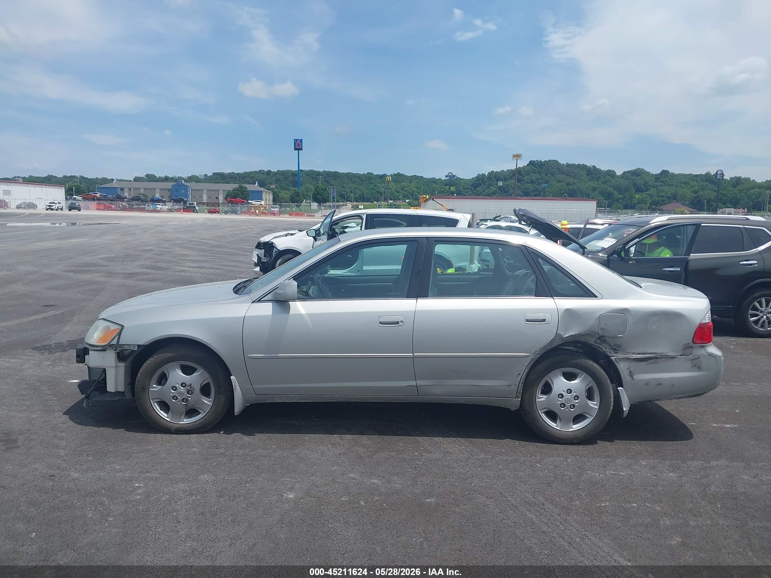 2004 Toyota Avalon Xls Gray vin: 4T1BF28B14U386415