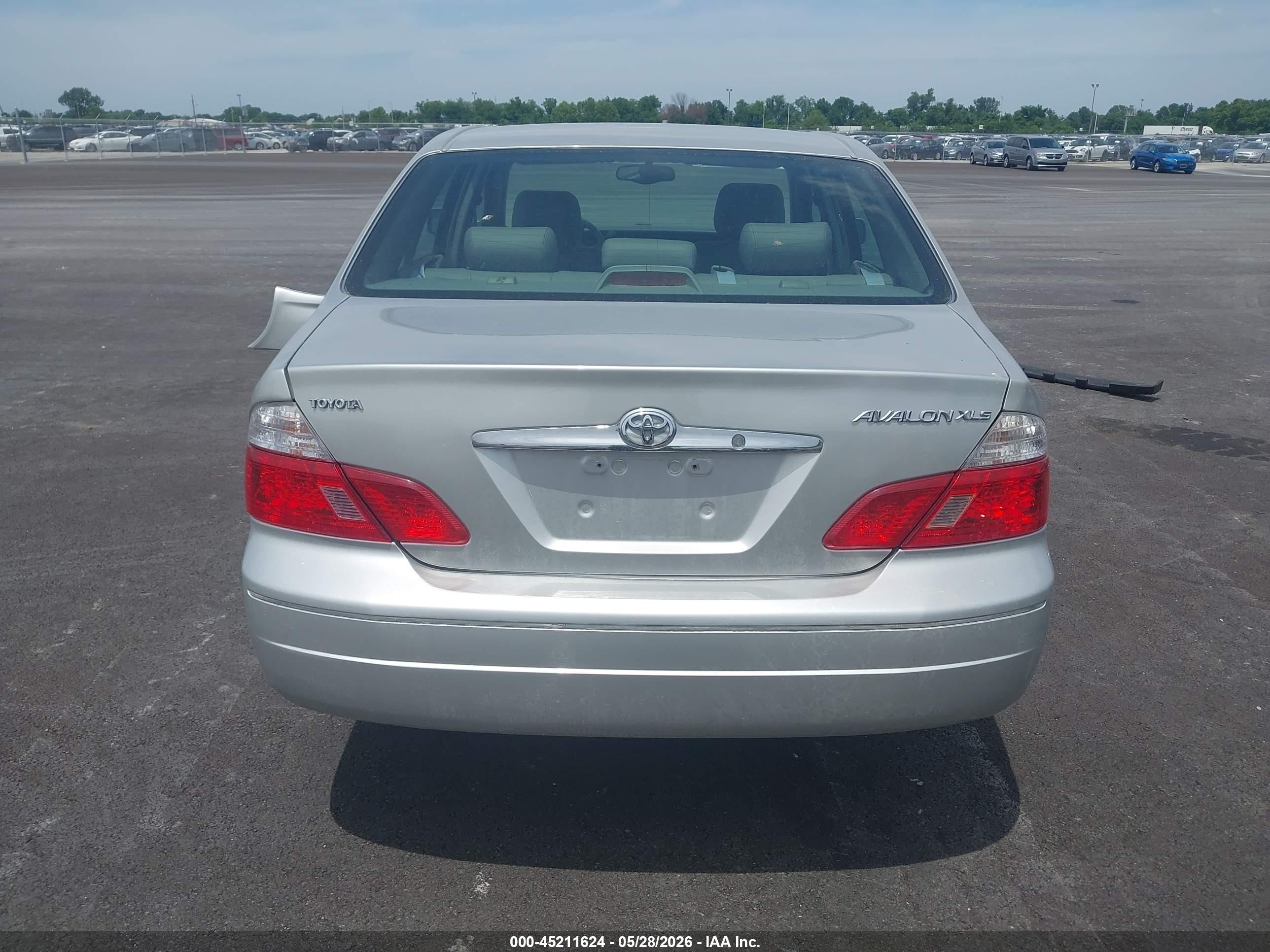 2004 Toyota Avalon Xls Gray vin: 4T1BF28B14U386415