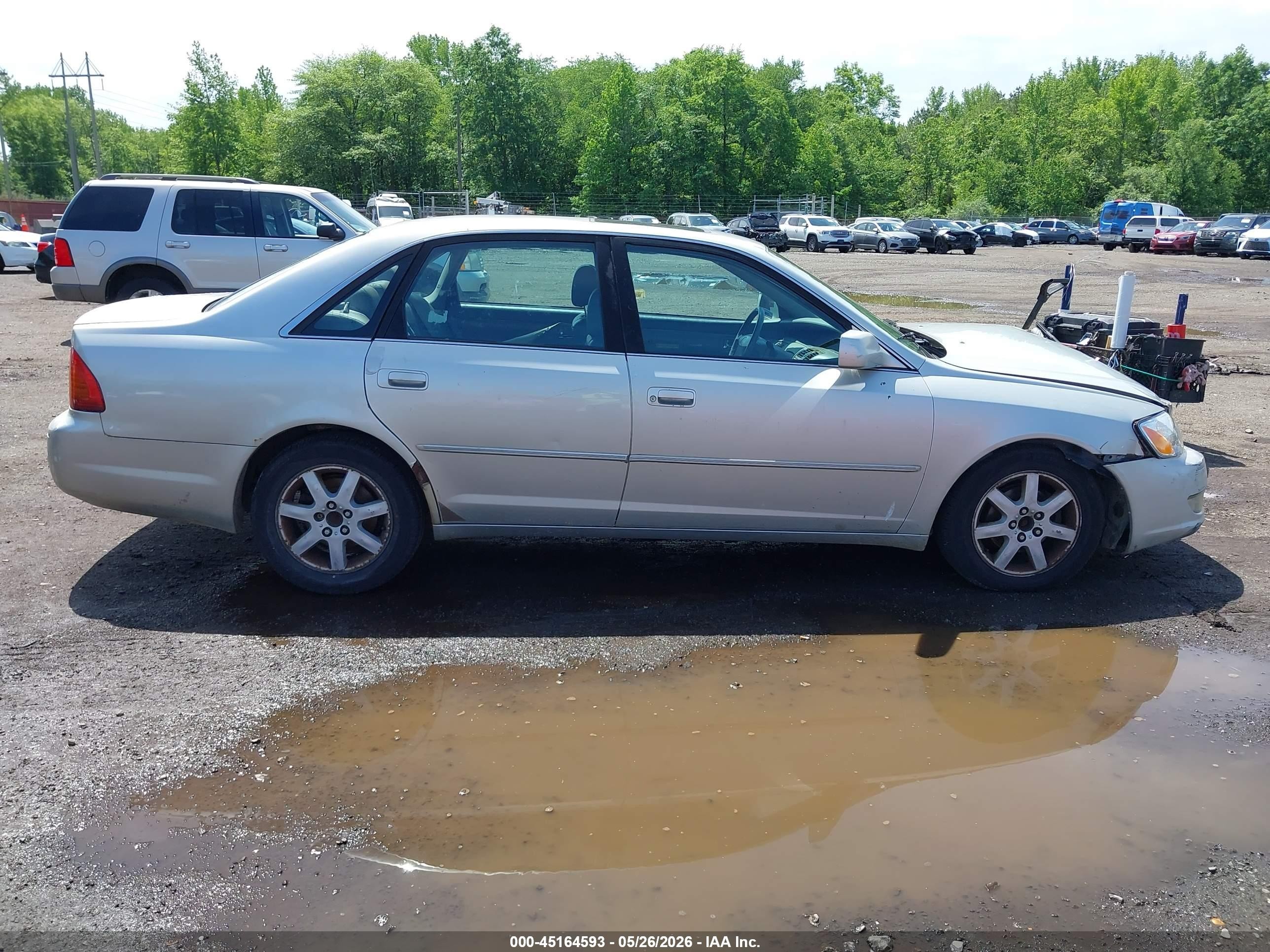 2000 Toyota Avalon Xls Серебряный vin: 4T1BF28B1YU022503