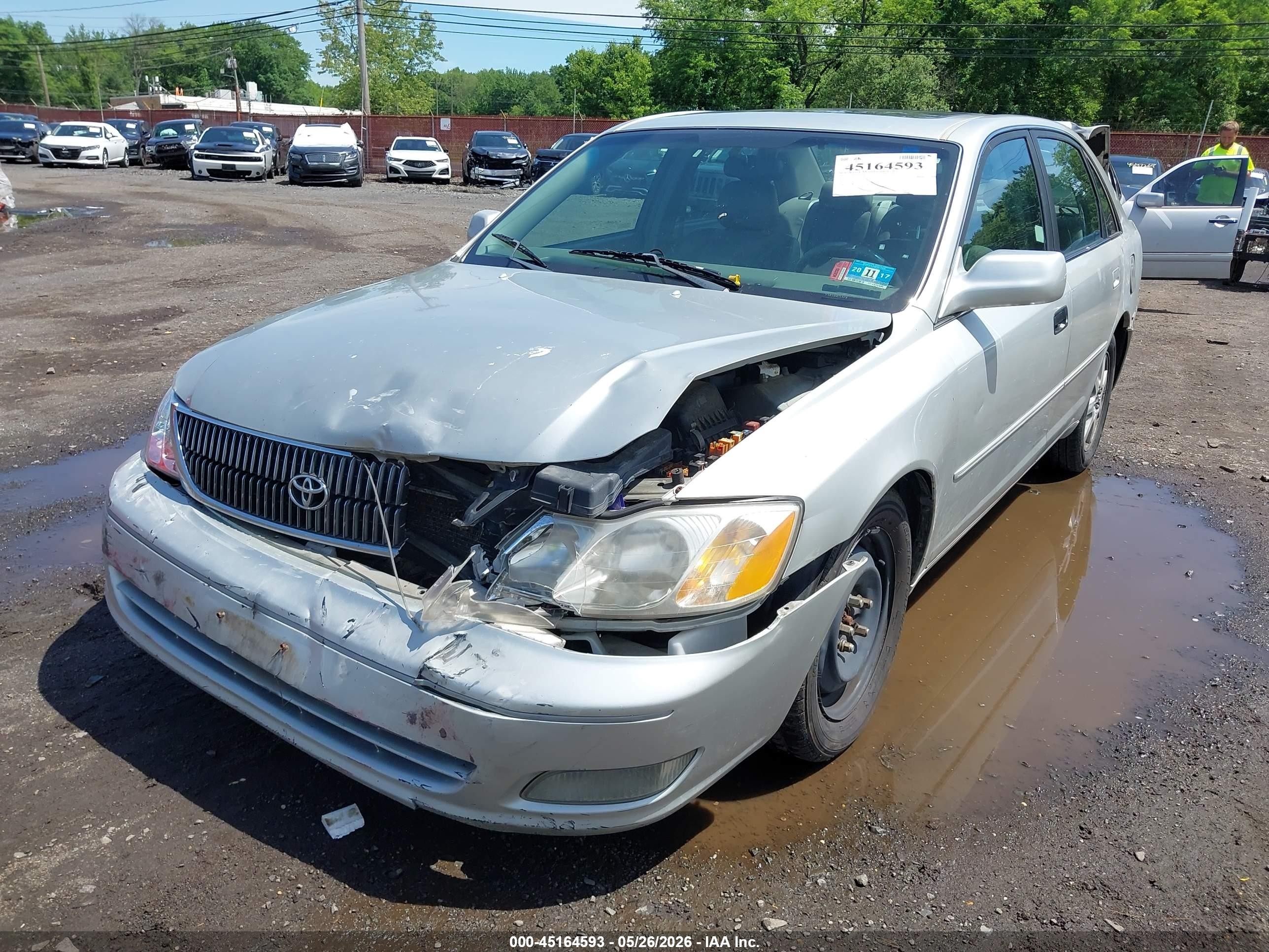 2000 Toyota Avalon Xls Серебряный vin: 4T1BF28B1YU022503