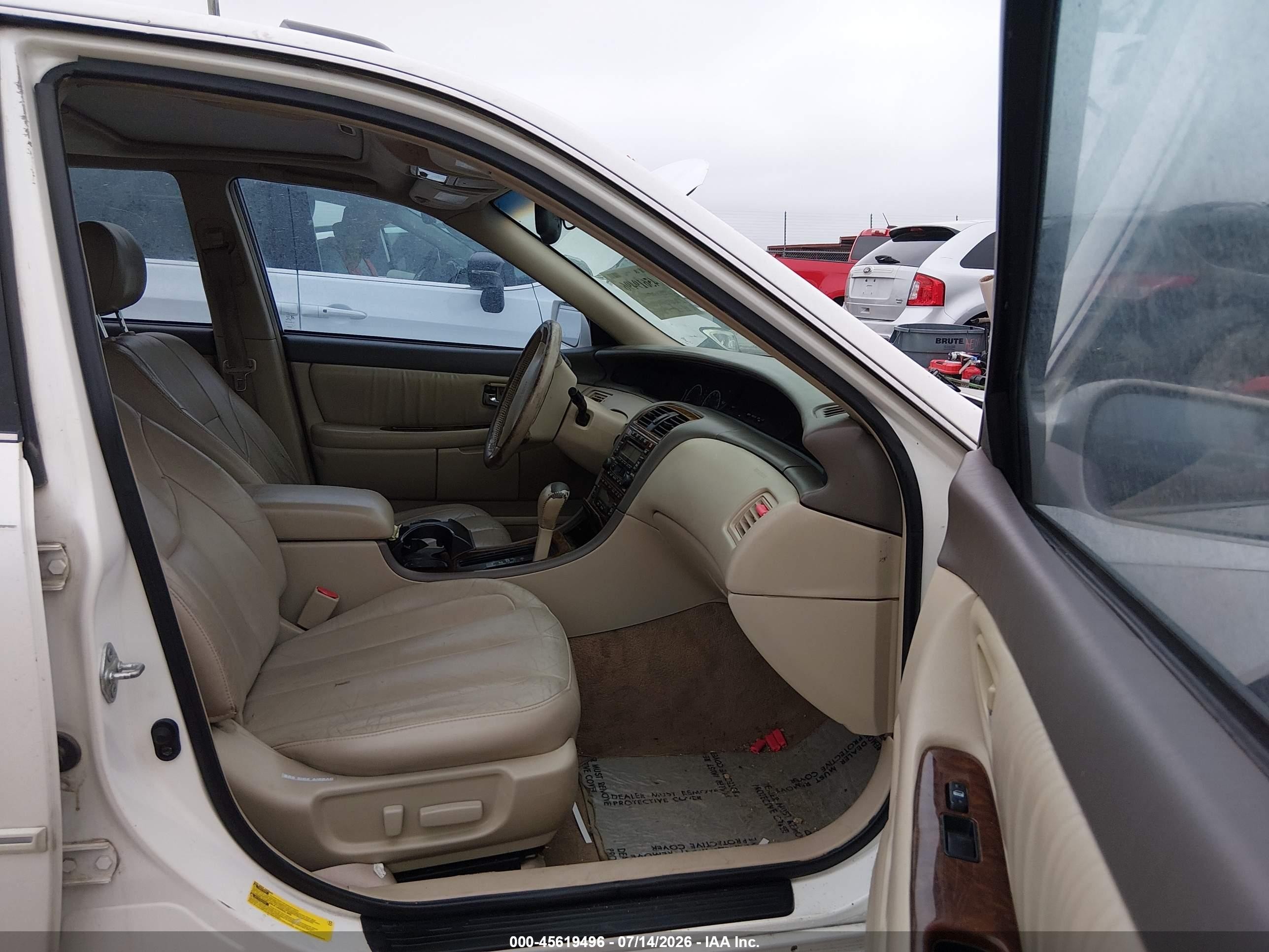 2000 Toyota Avalon Xls White vin: 4T1BF28B1YU081373