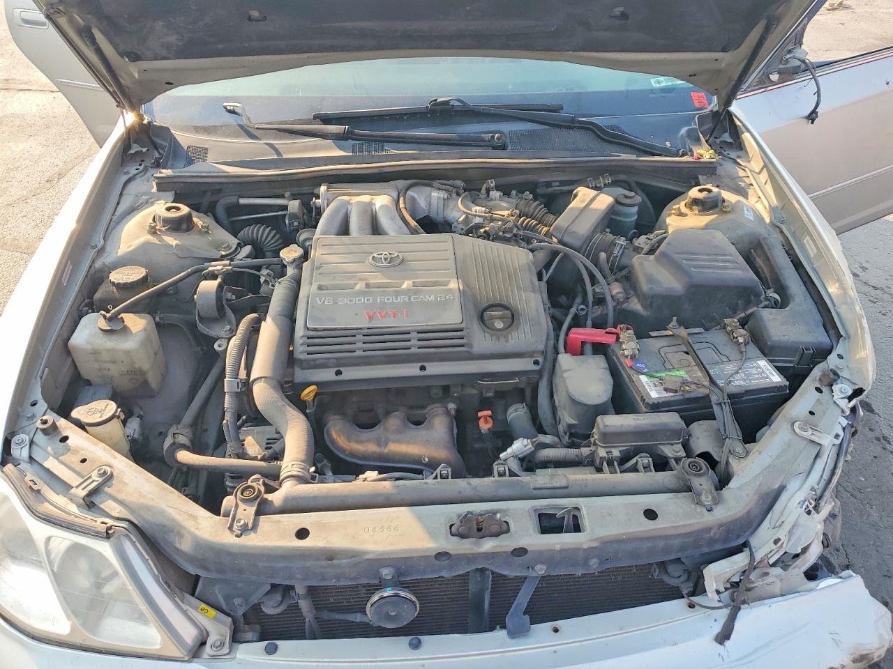 2000 Toyota Avalon Xls Silver vin: 4T1BF28B1YU097914