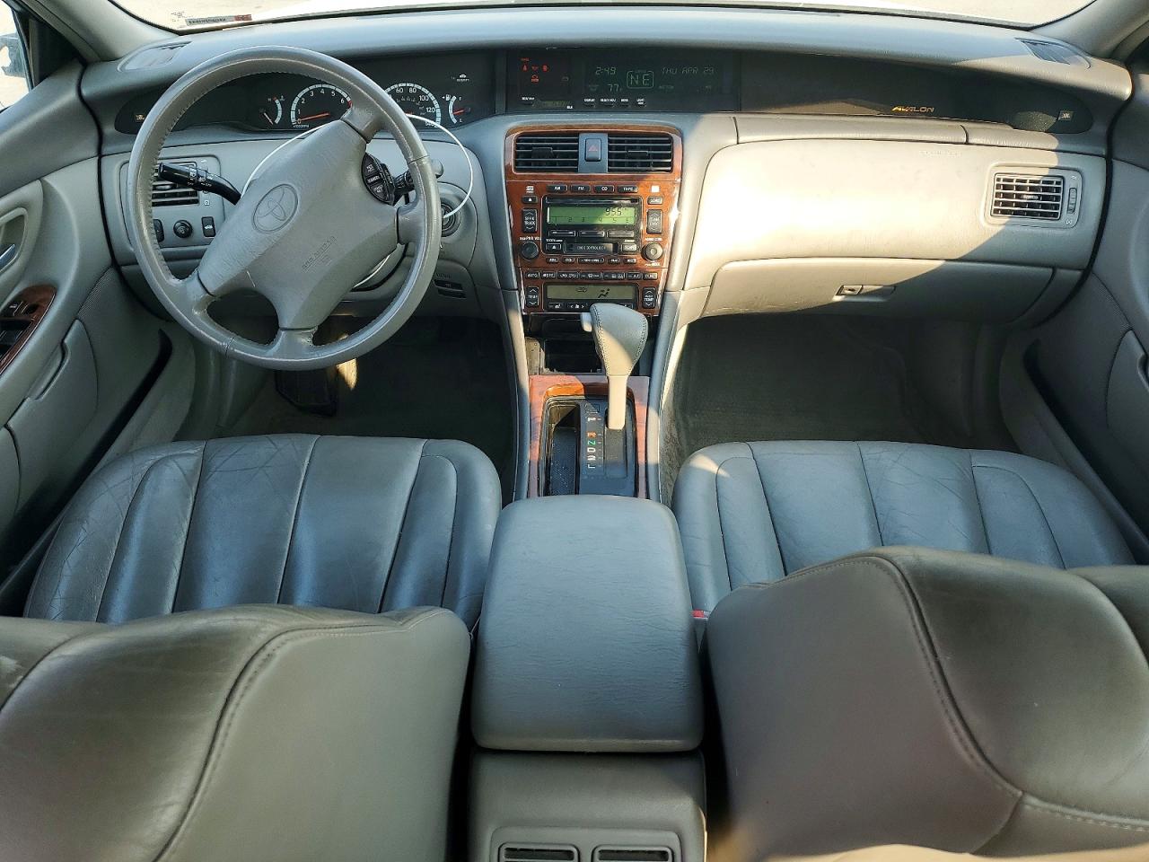 2000 Toyota Avalon Xls Silver vin: 4T1BF28B1YU097914
