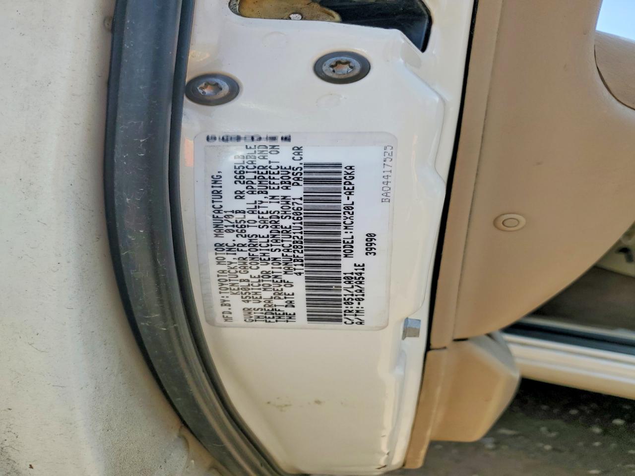 2001 Toyota Avalon Xls White vin: 4T1BF28B21U160671