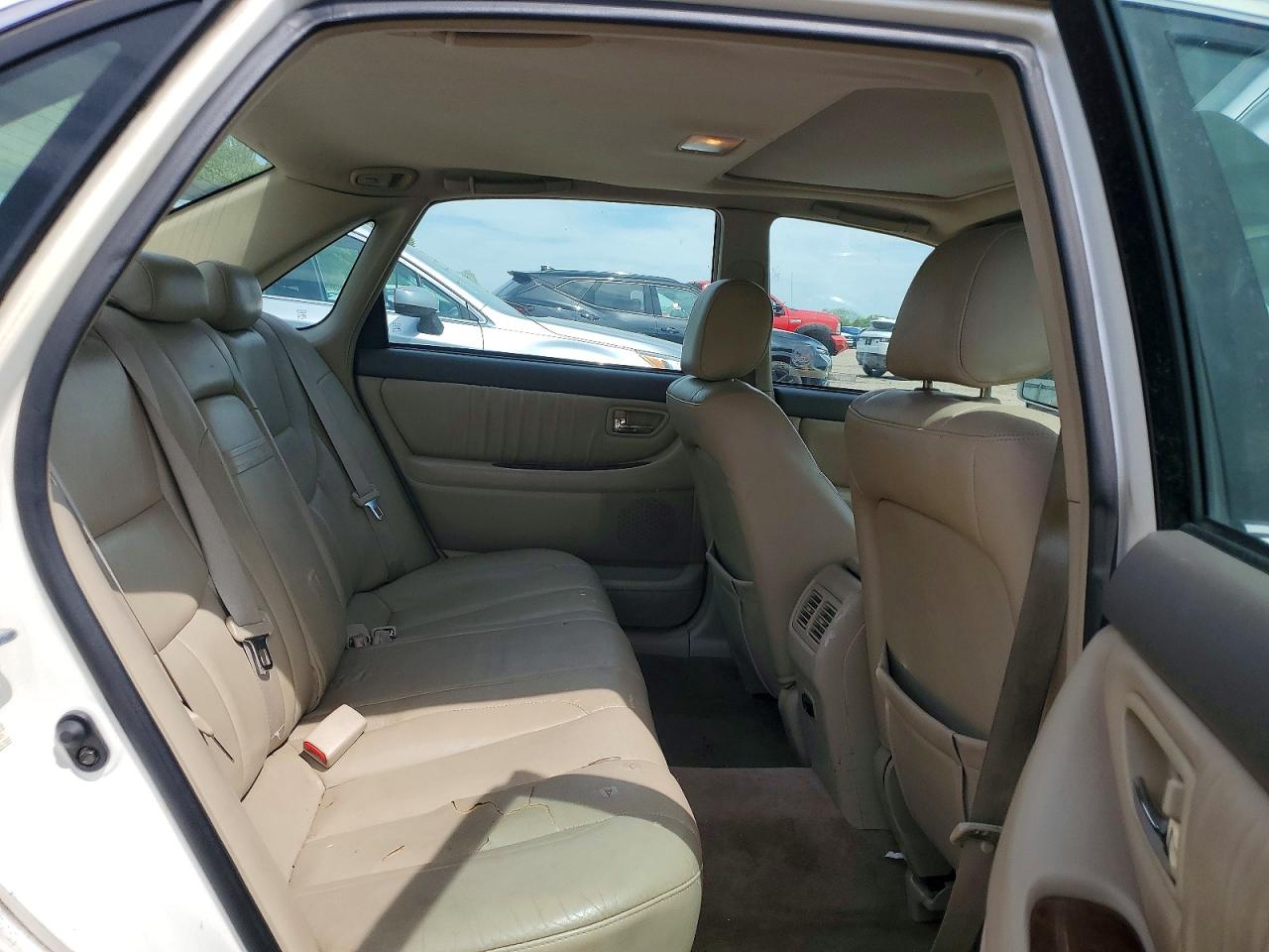 2001 Toyota Avalon Xls White vin: 4T1BF28B21U160671