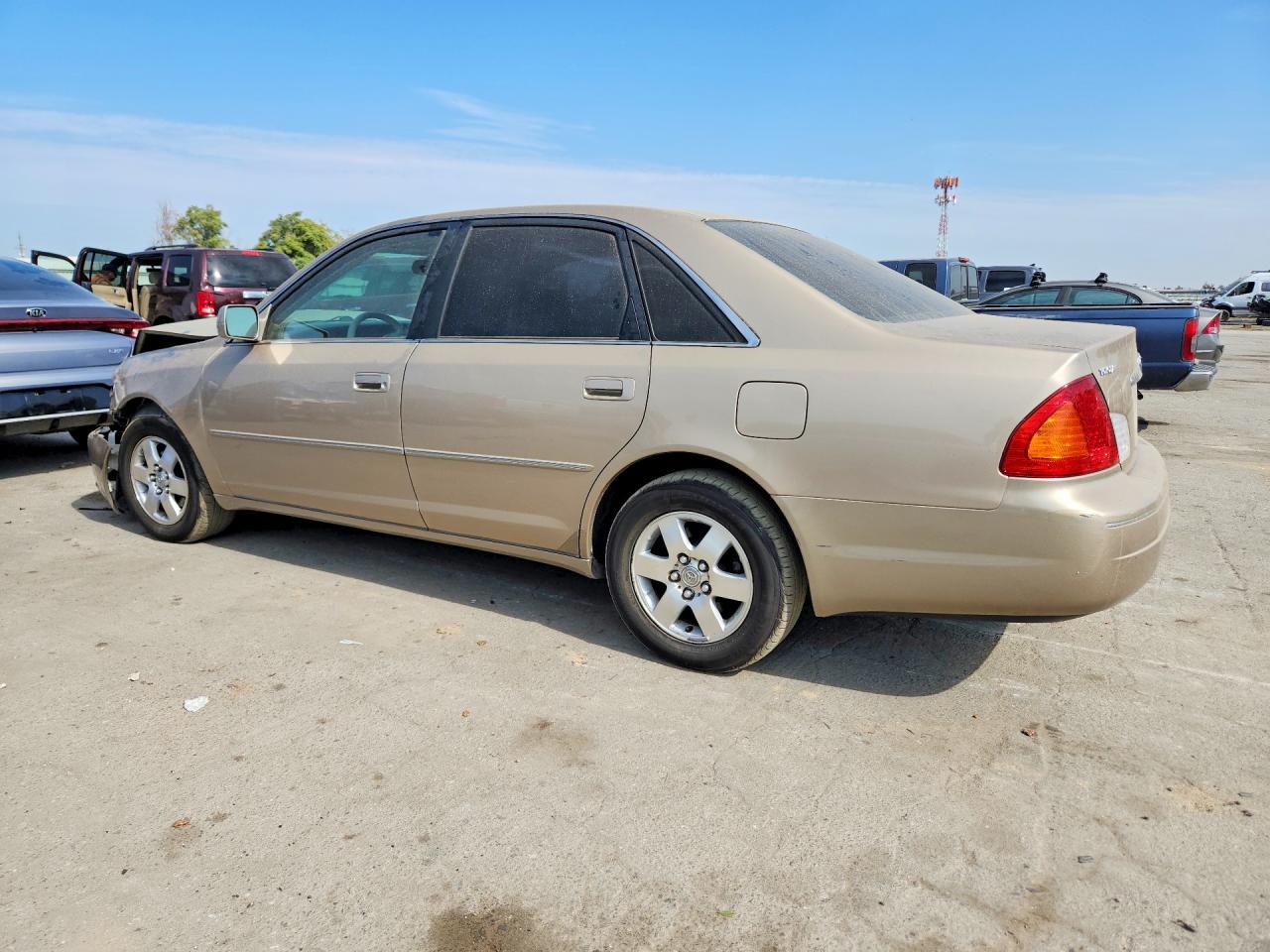 2001 Toyota Avalon Xl Gold vin: 4T1BF28B21U177261