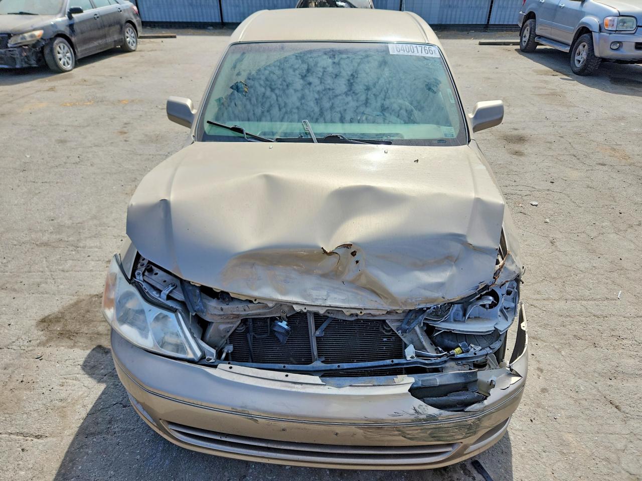 2001 Toyota Avalon Xl Gold vin: 4T1BF28B21U177261