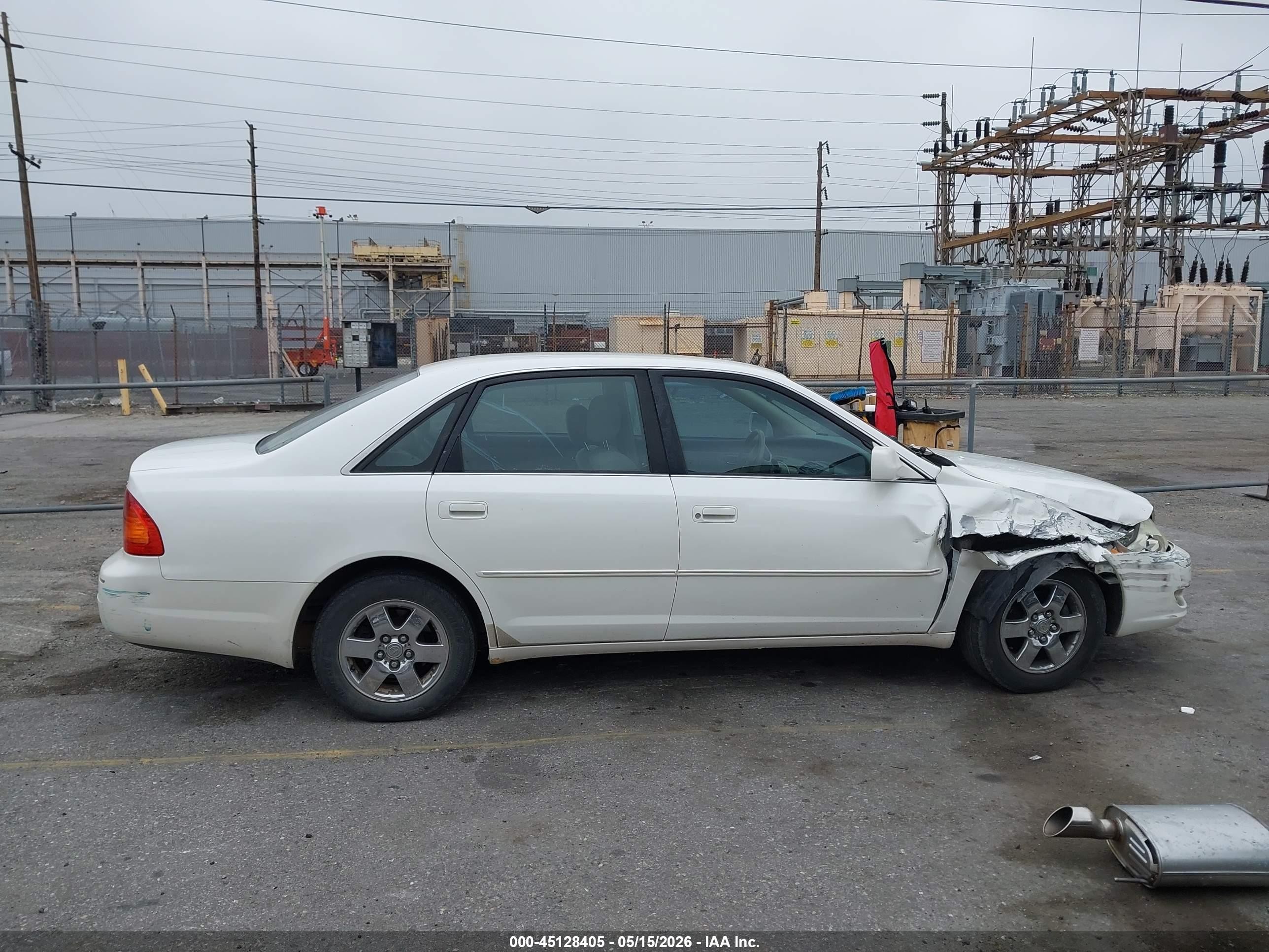 2002 Toyota Avalon Xl Белый vin: 4T1BF28B22U242918