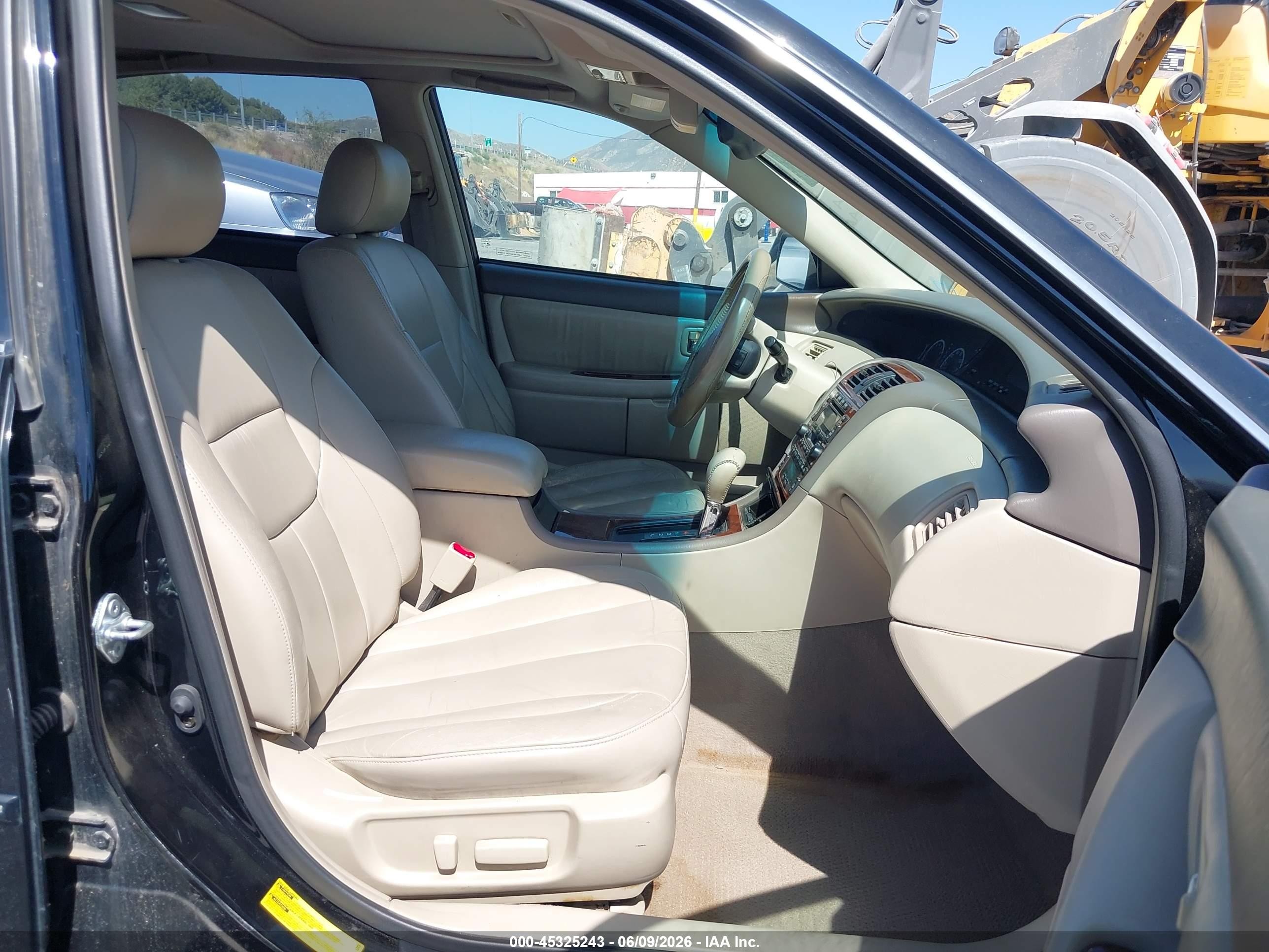 2002 Toyota Avalon Xls Черный vin: 4T1BF28B22U253210