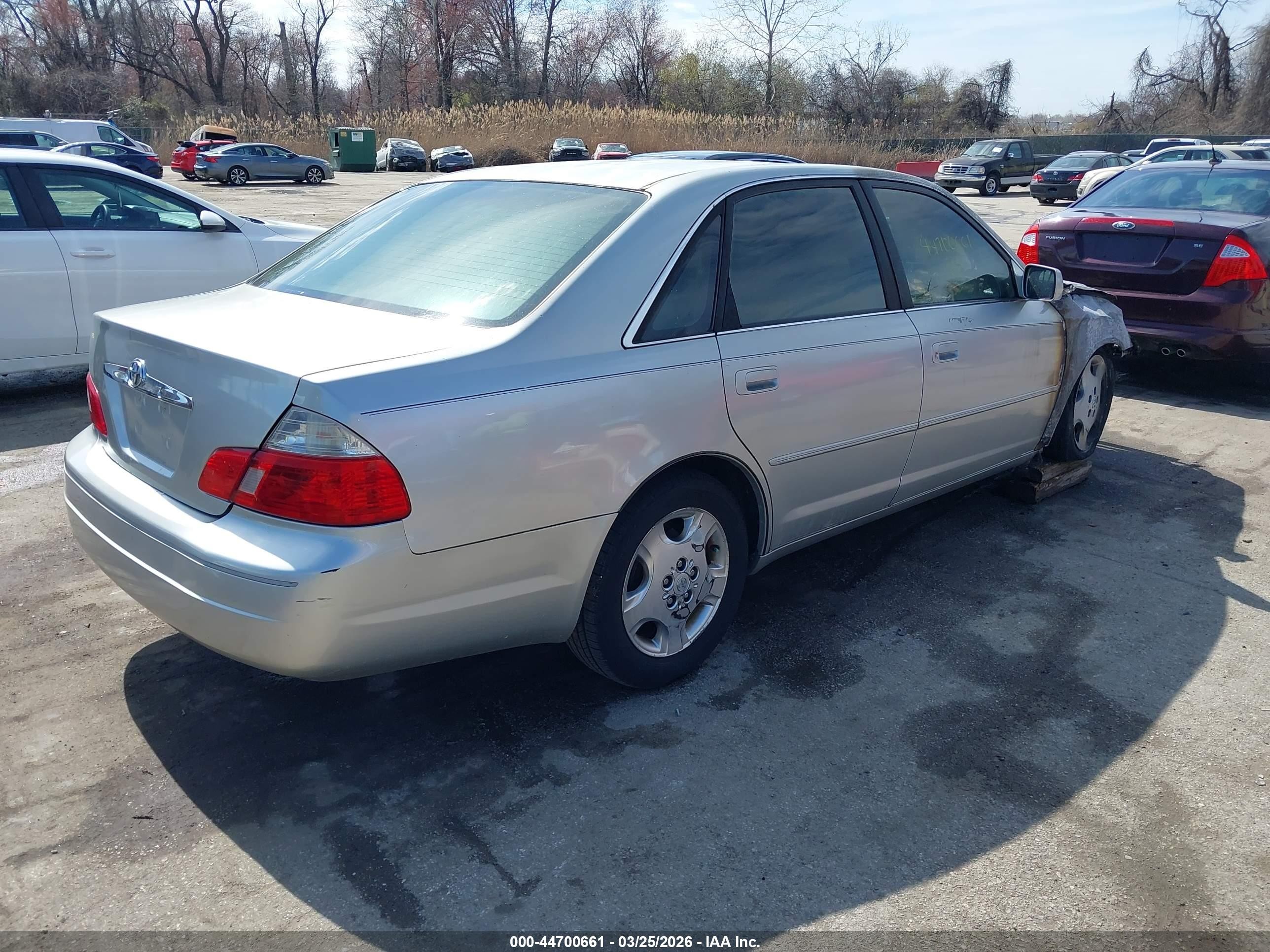 2004 Toyota Avalon Xls Серебряный vin: 4T1BF28B24U346554
