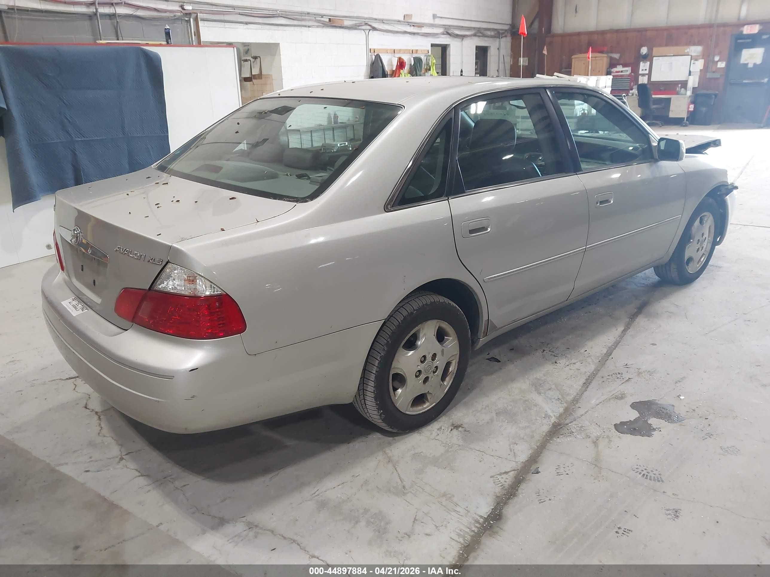2004 Toyota Avalon Xls Серебряный vin: 4T1BF28B24U386102