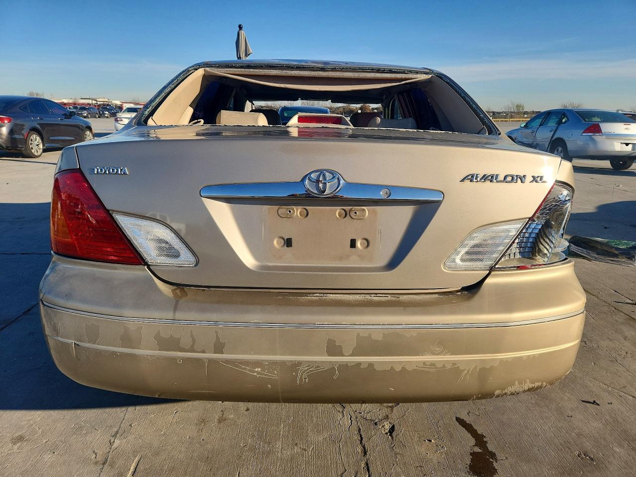 2000 Toyota Avalon Xl Tan vin: 4T1BF28B2YU005550