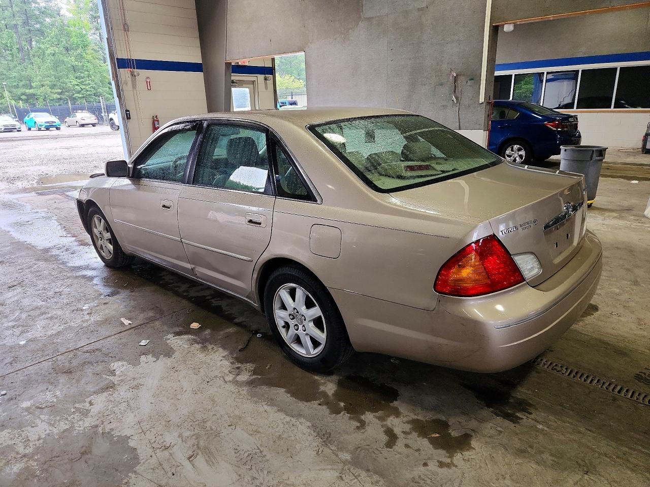 2000 Toyota Avalon Xls Tan vin: 4T1BF28B2YU069037