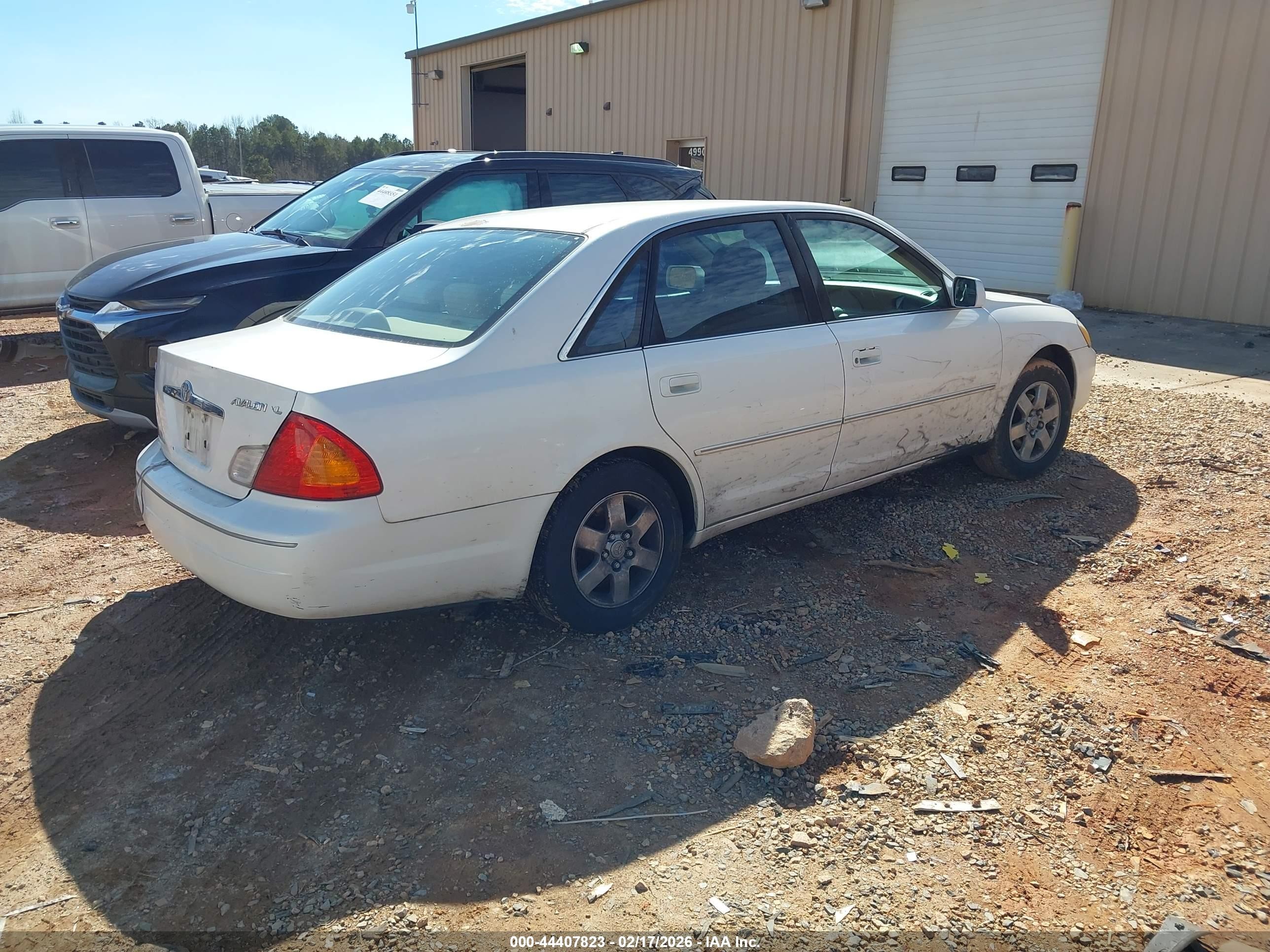 2001 Toyota Avalon Xl White vin: 4T1BF28B31U170819