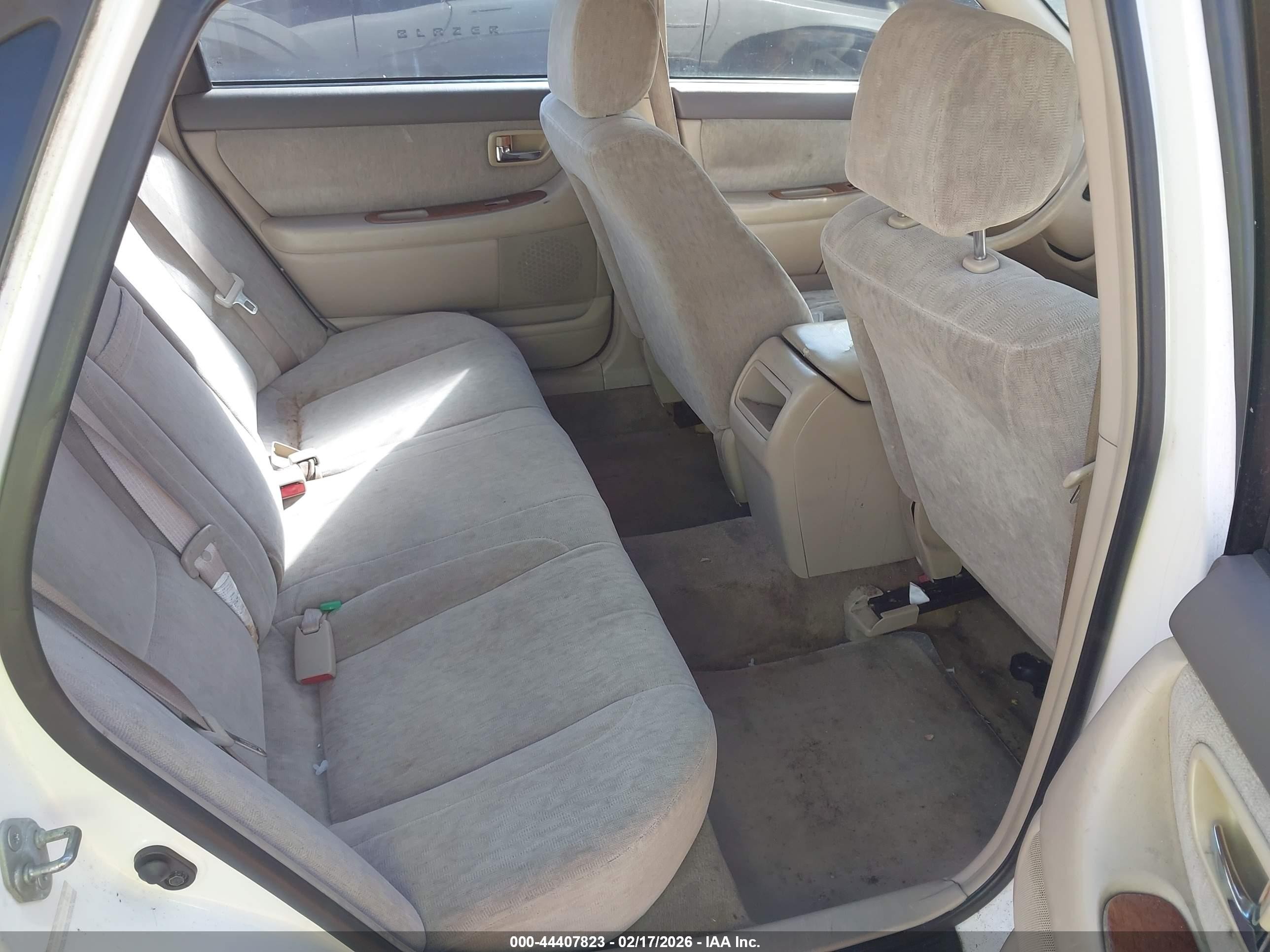 2001 Toyota Avalon Xl White vin: 4T1BF28B31U170819