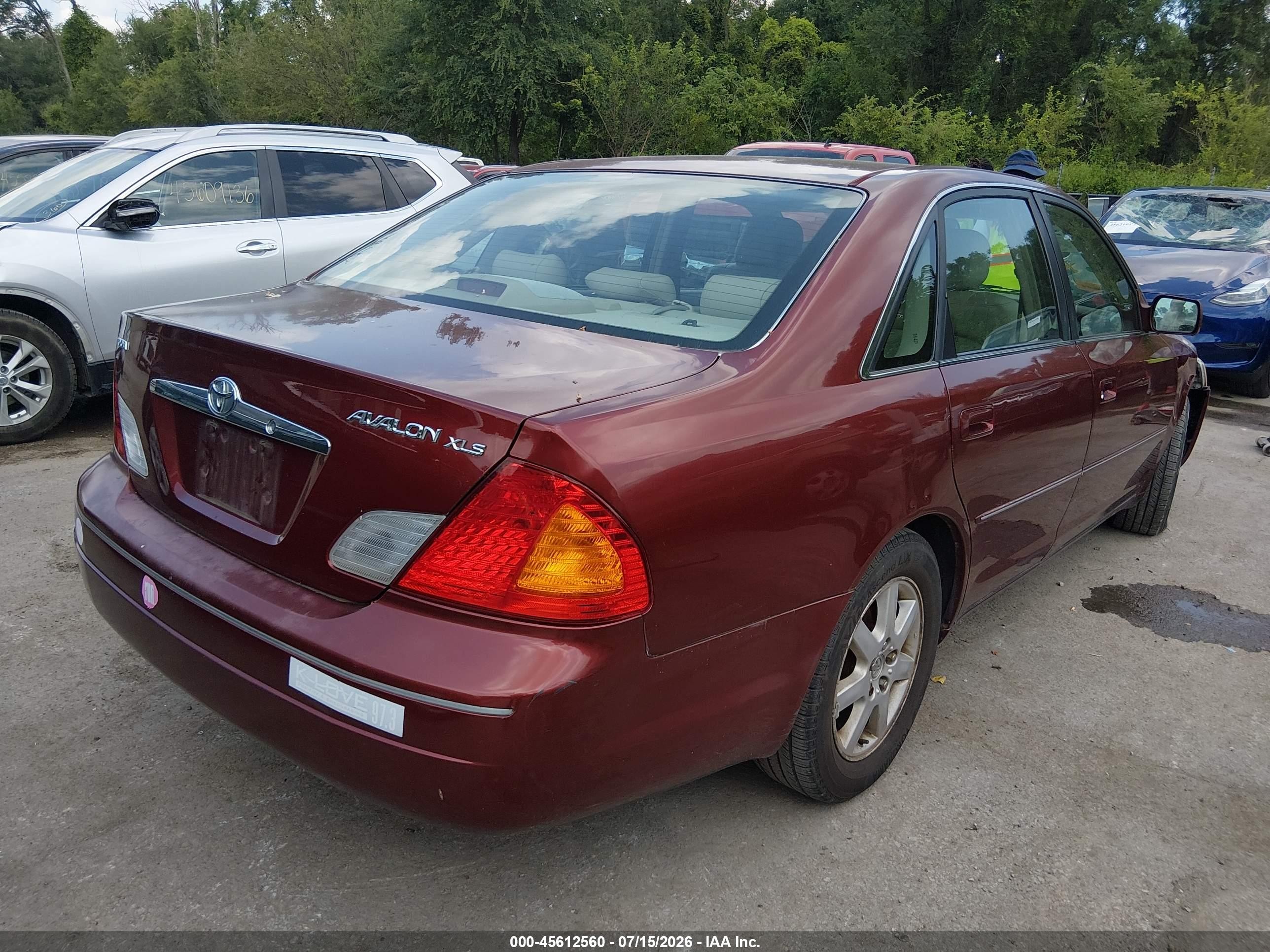 2001 Toyota Avalon Xls Maroon vin: 4T1BF28B31U178676