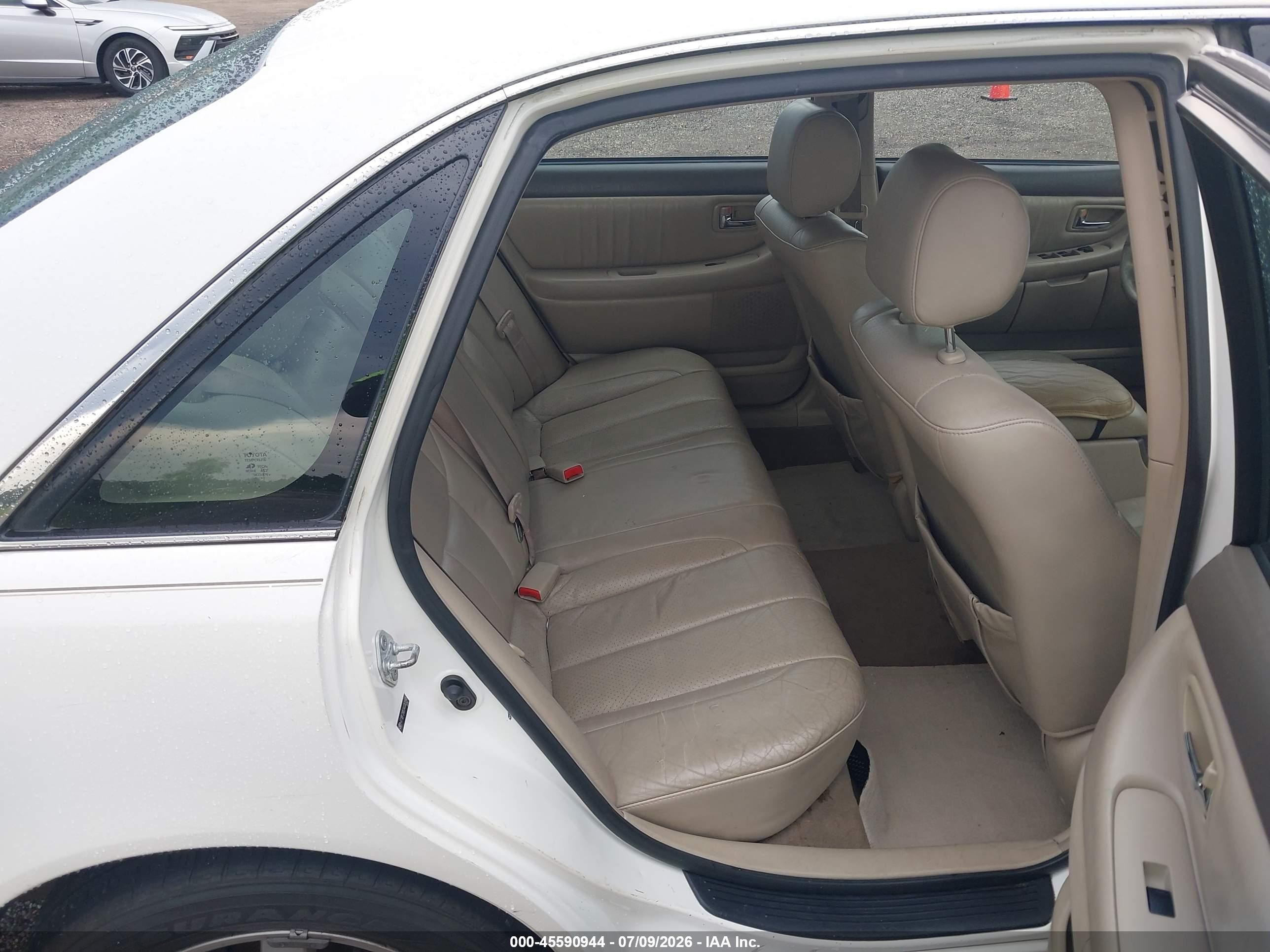 2004 Toyota Avalon Xl White vin: 4T1BF28B34U369986