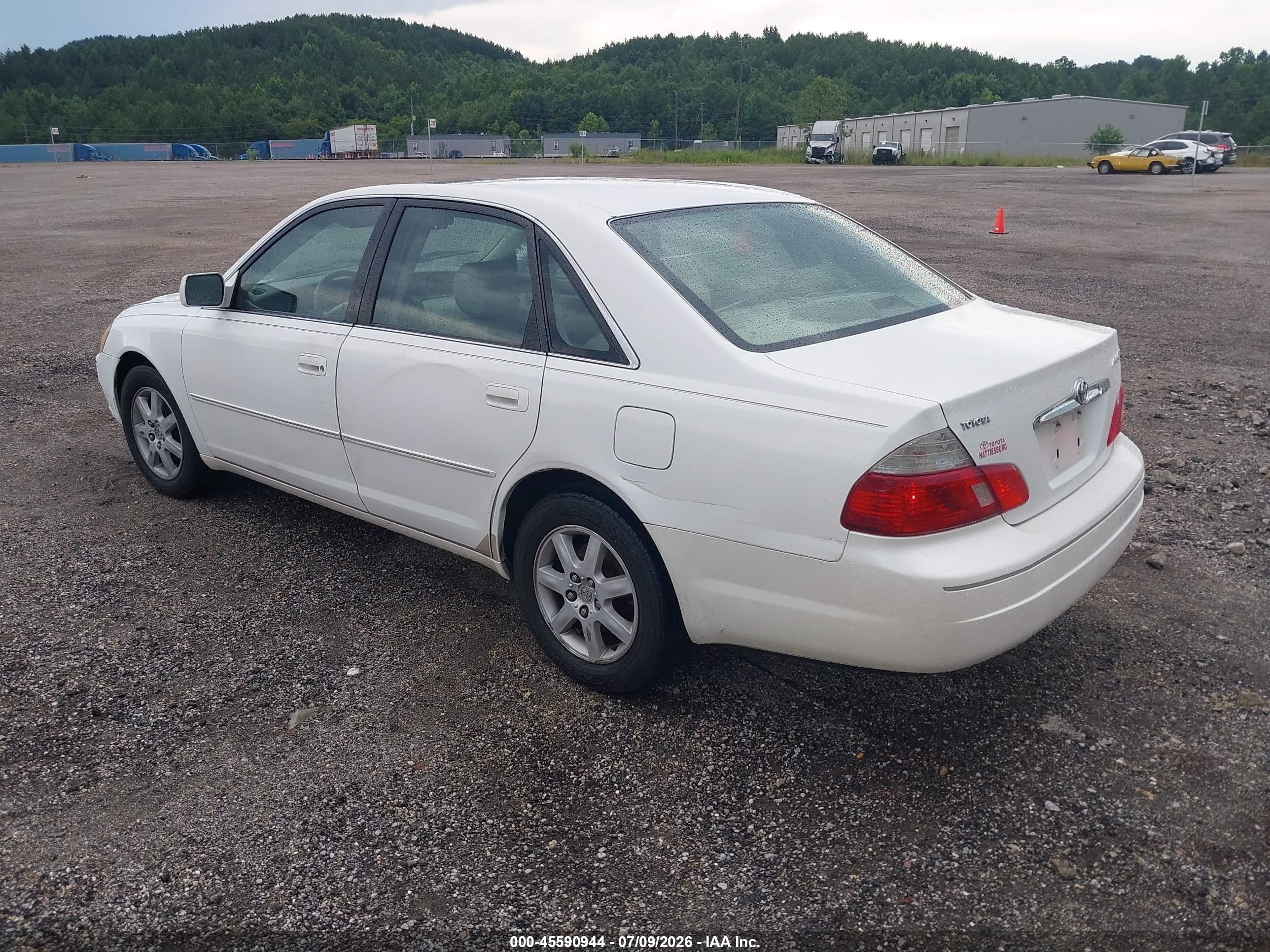 2004 Toyota Avalon Xl White vin: 4T1BF28B34U369986