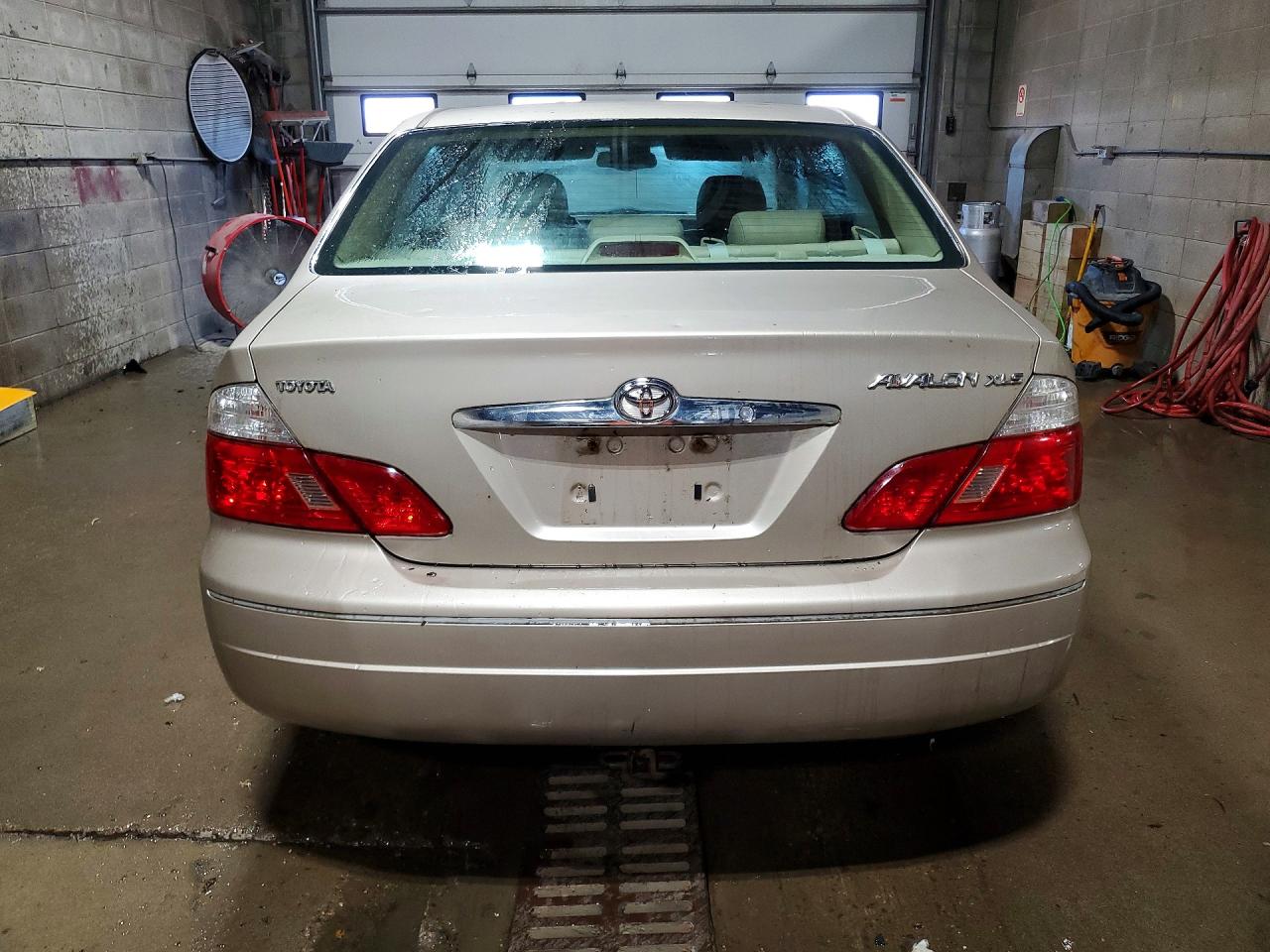 2004 Toyota Avalon Xls Tan vin: 4T1BF28B34U374136