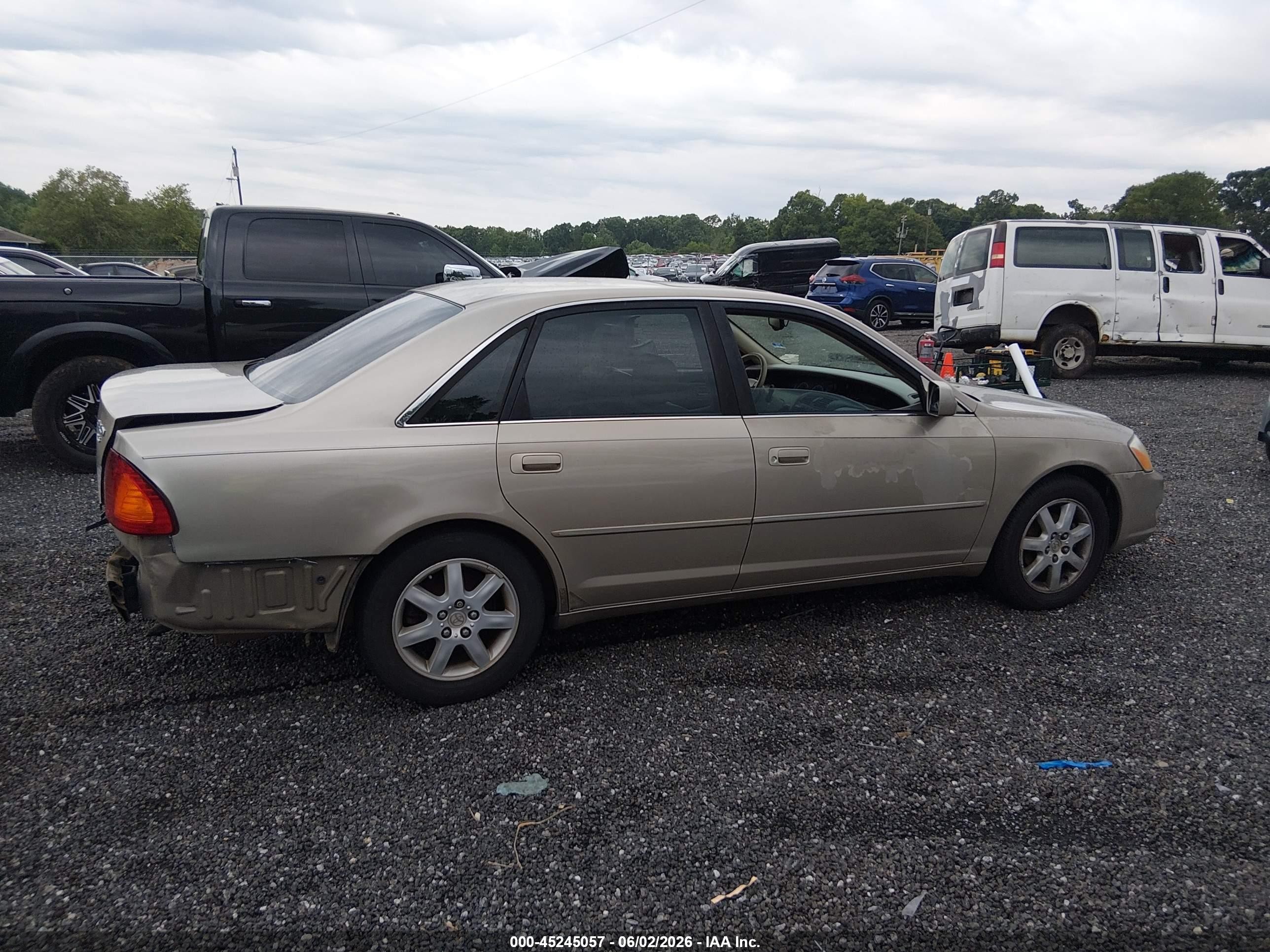 2000 Toyota Avalon Xls Gold vin: 4T1BF28B3YU057253
