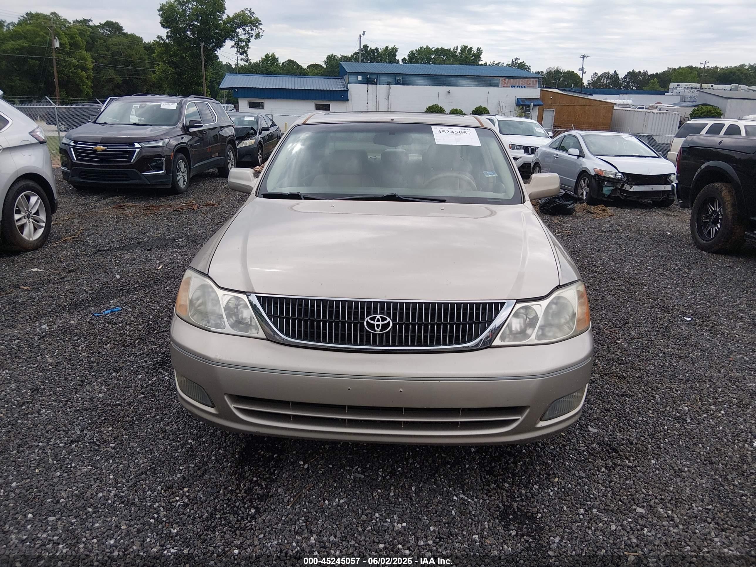 2000 Toyota Avalon Xls Gold vin: 4T1BF28B3YU057253
