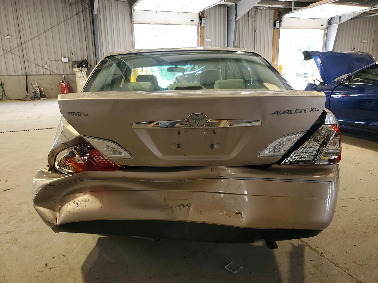 2000 Toyota Avalon Xl Tan vin: 4T1BF28B3YU092228