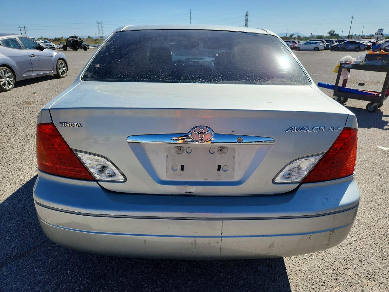 2000 Toyota Avalon Xl Silver vin: 4T1BF28B3YU092911