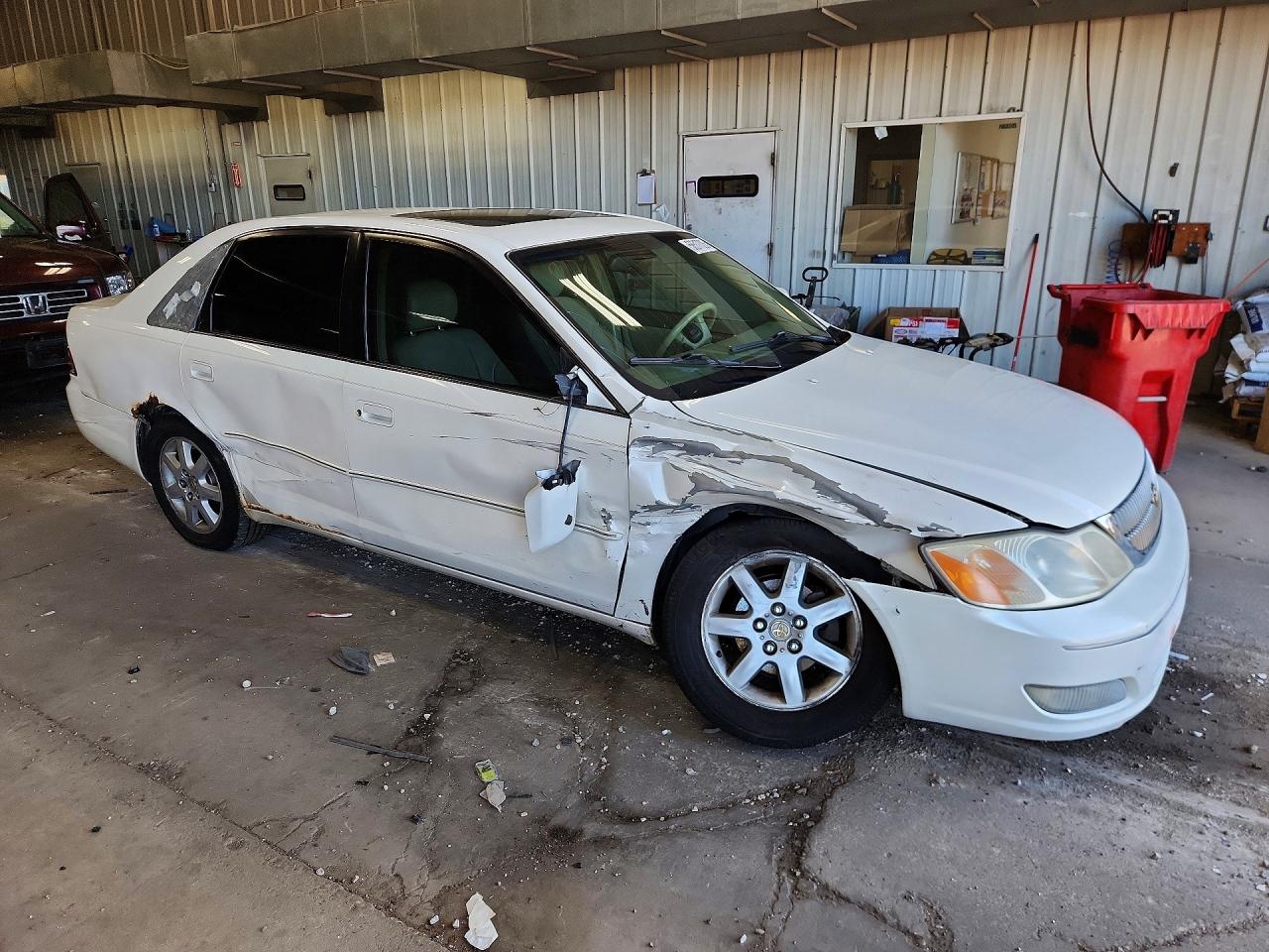 2001 Toyota Avalon Xls White vin: 4T1BF28B41U122309