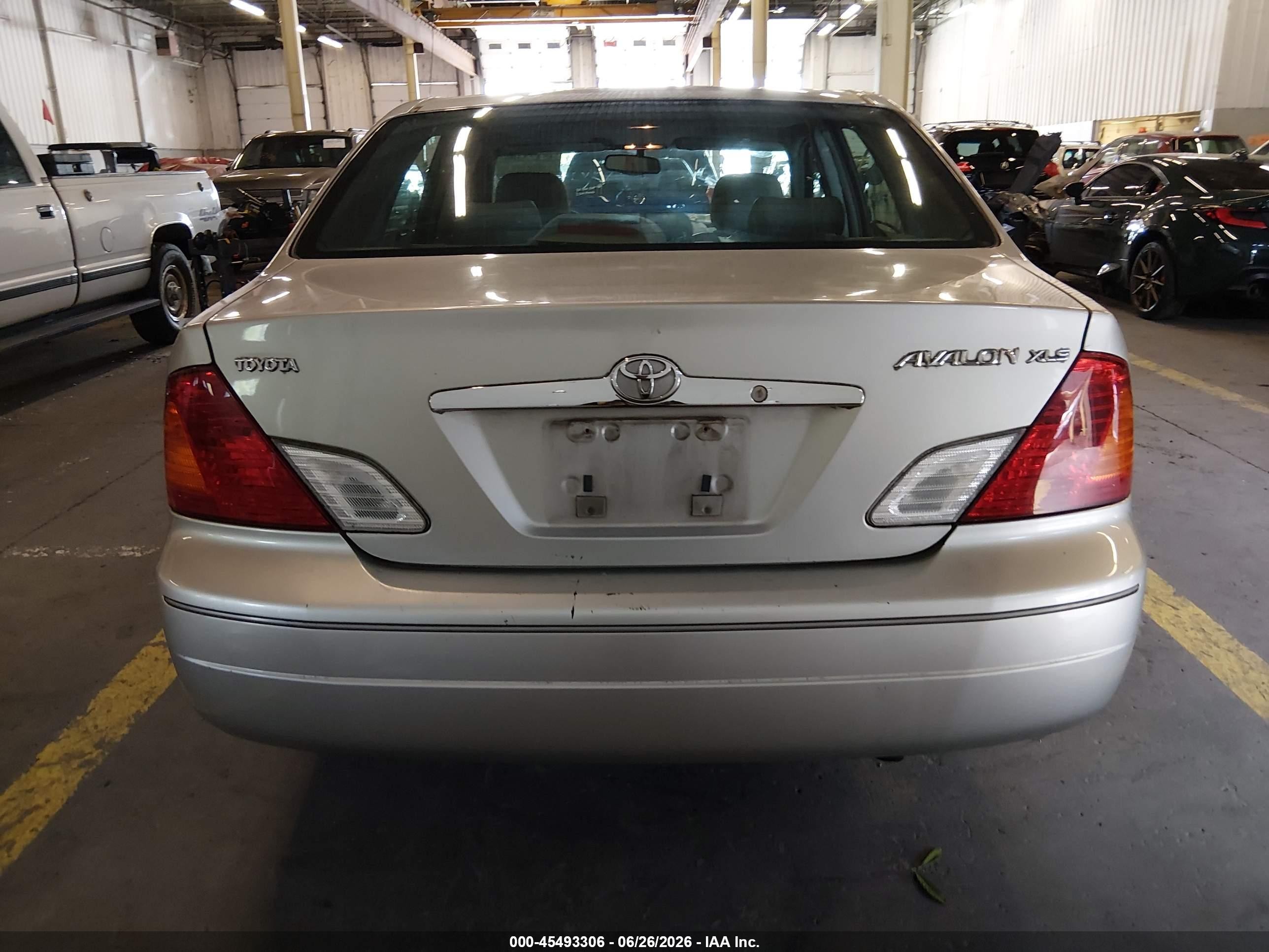 2001 Toyota Avalon Xls Silver vin: 4T1BF28B41U181313