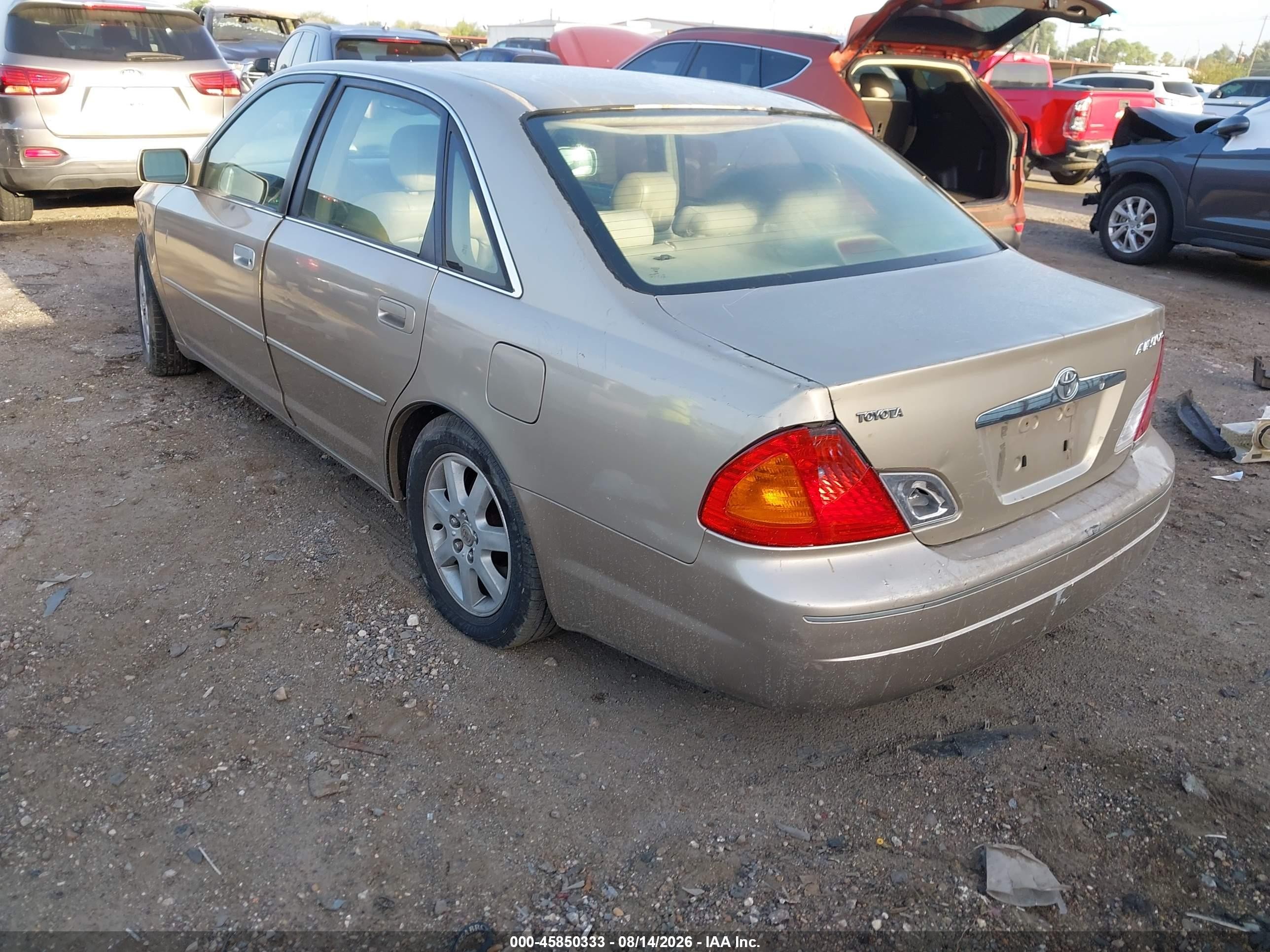 2000 Toyota Avalon Xls Gold vin: 4T1BF28B4YU009700