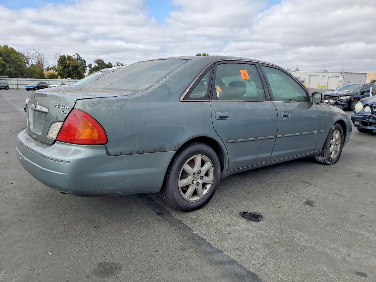 2000 Toyota Avalon Xls Turquoise vin: 4T1BF28B4YU059688
