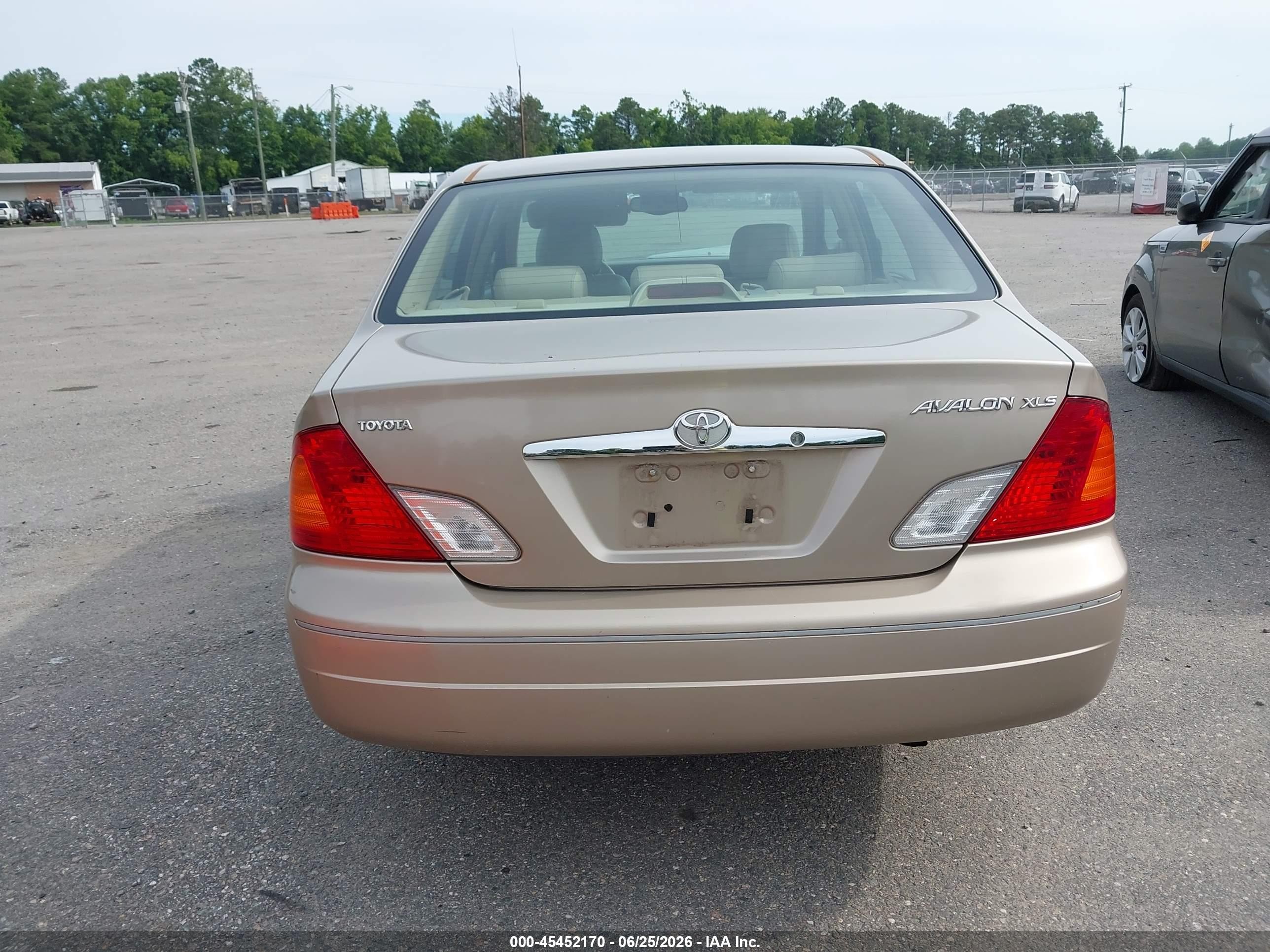 2000 Toyota Avalon Xls Champagne vin: 4T1BF28B4YU082470