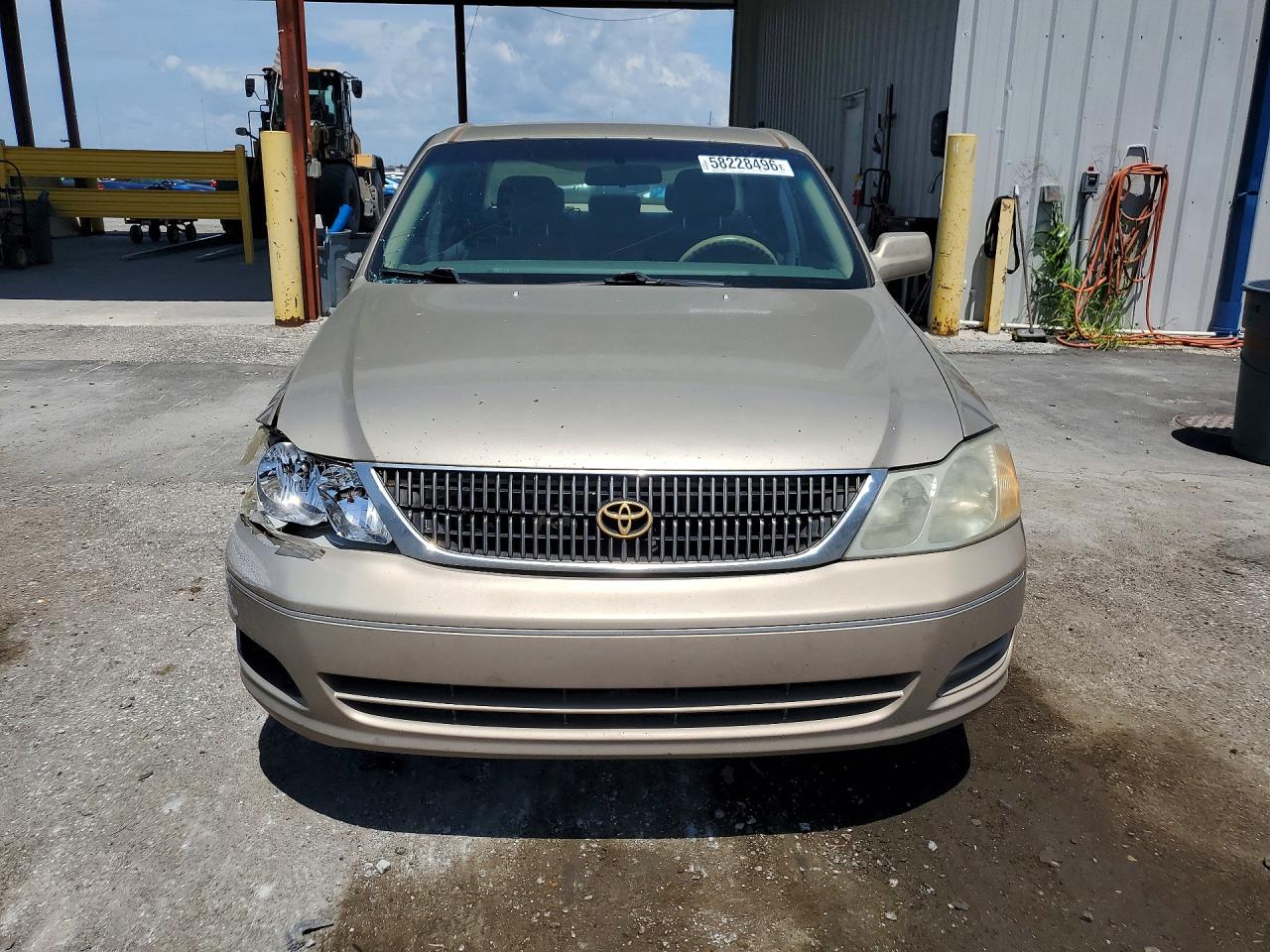 2000 Toyota Avalon Xl Gold vin: 4T1BF28B4YU090813