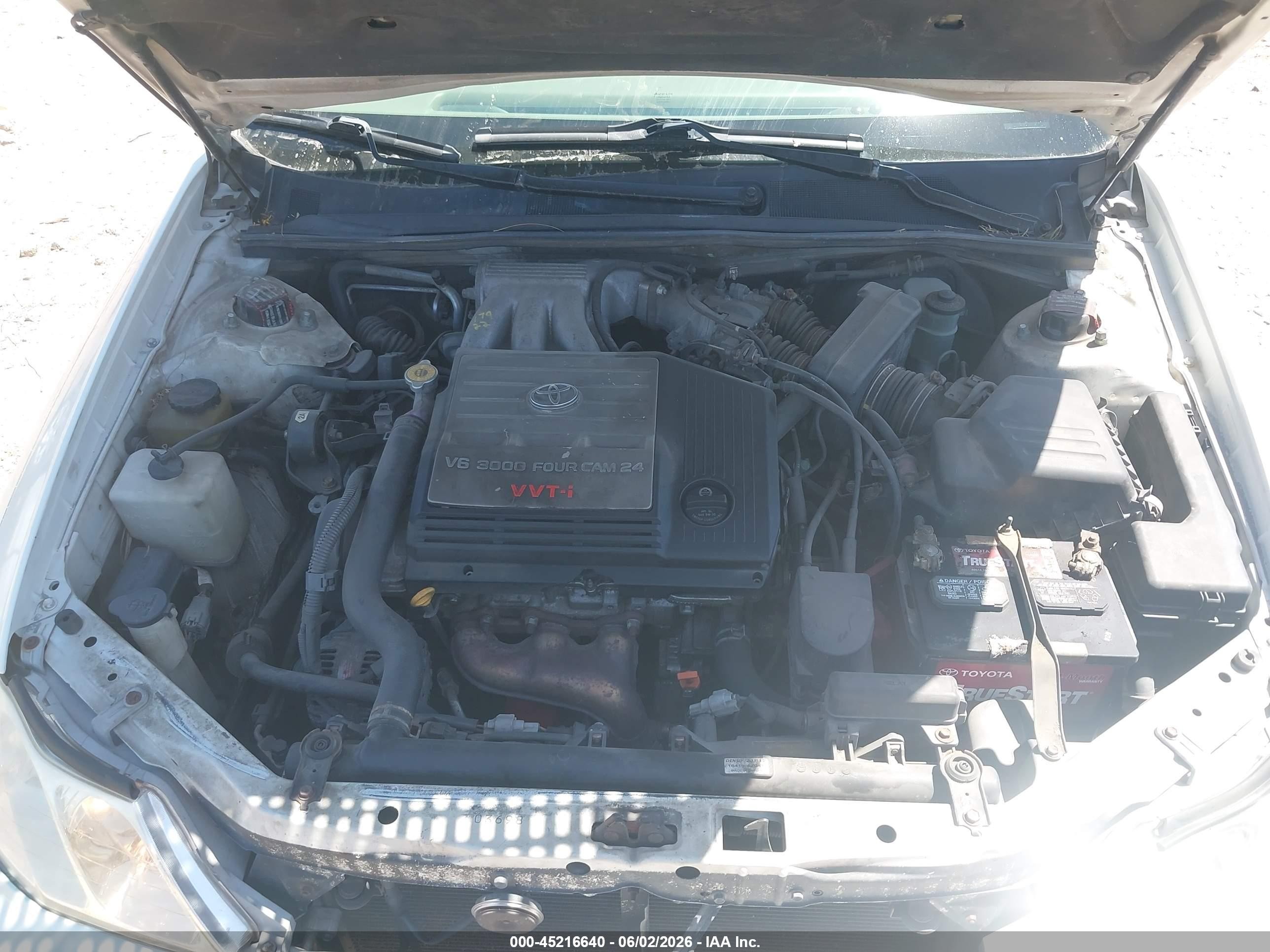 2001 Toyota Avalon Xls White vin: 4T1BF28B51U121525