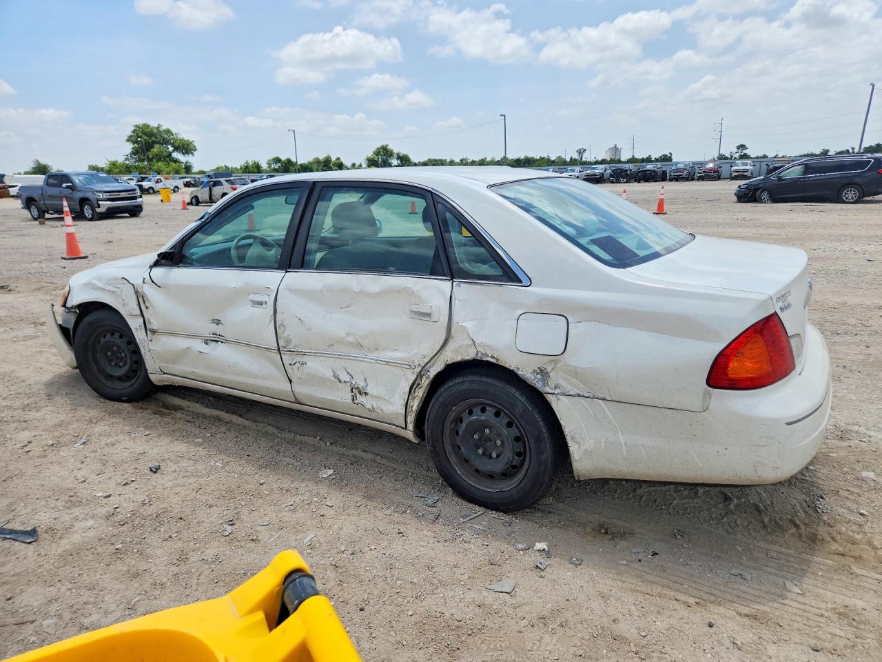 2001 Toyota Avalon Xl White vin: 4T1BF28B51U177738