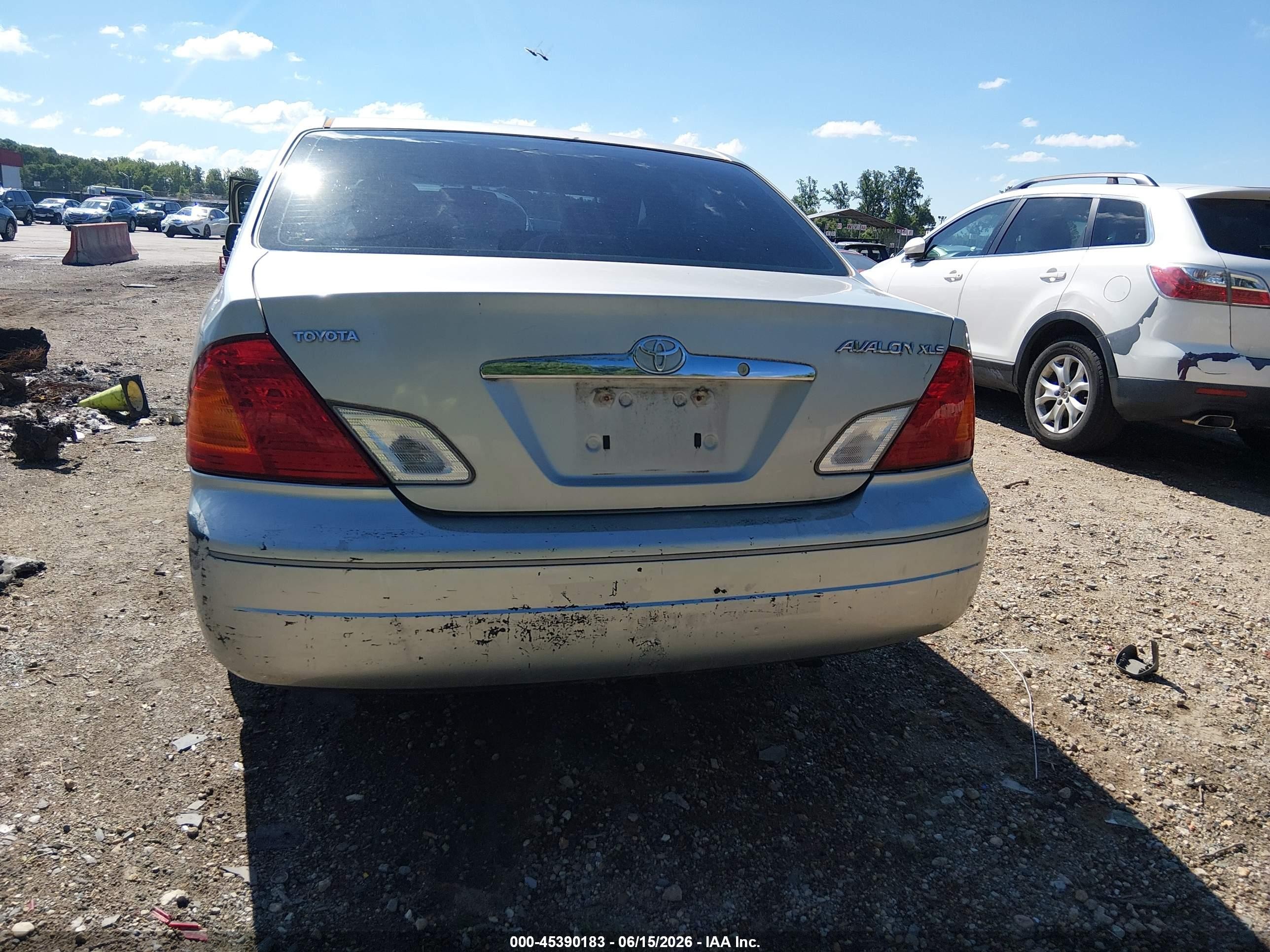 2001 Toyota Avalon Xls Silver vin: 4T1BF28B51U178968
