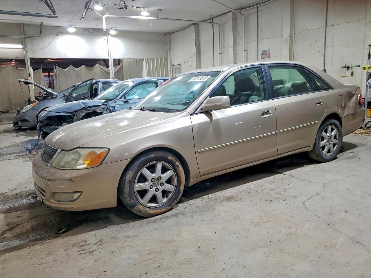 2002 Toyota Avalon Xls Gold vin: 4T1BF28B52U200162