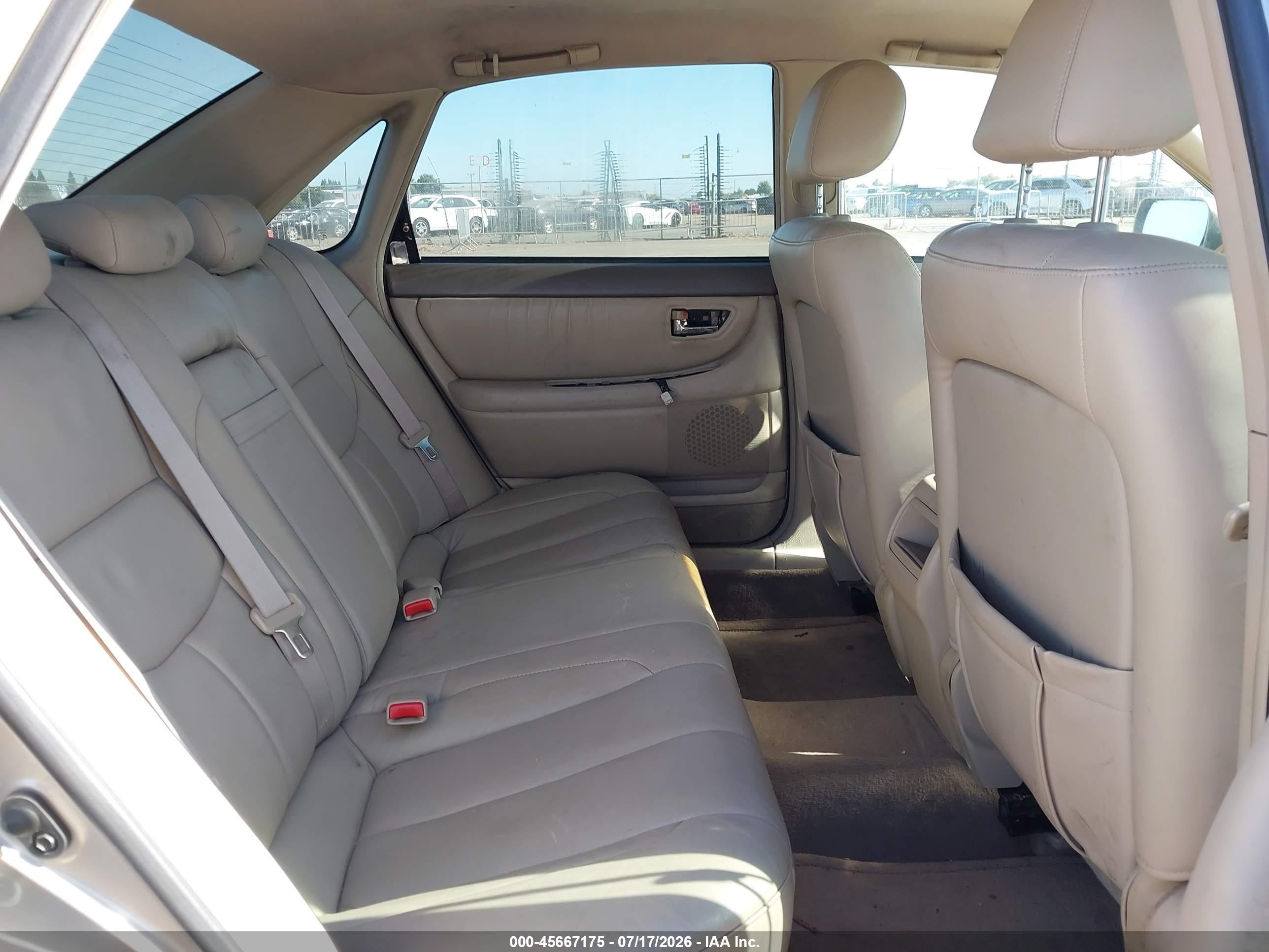 2002 Toyota Avalon Xl Бежевый vin: 4T1BF28B52U242220