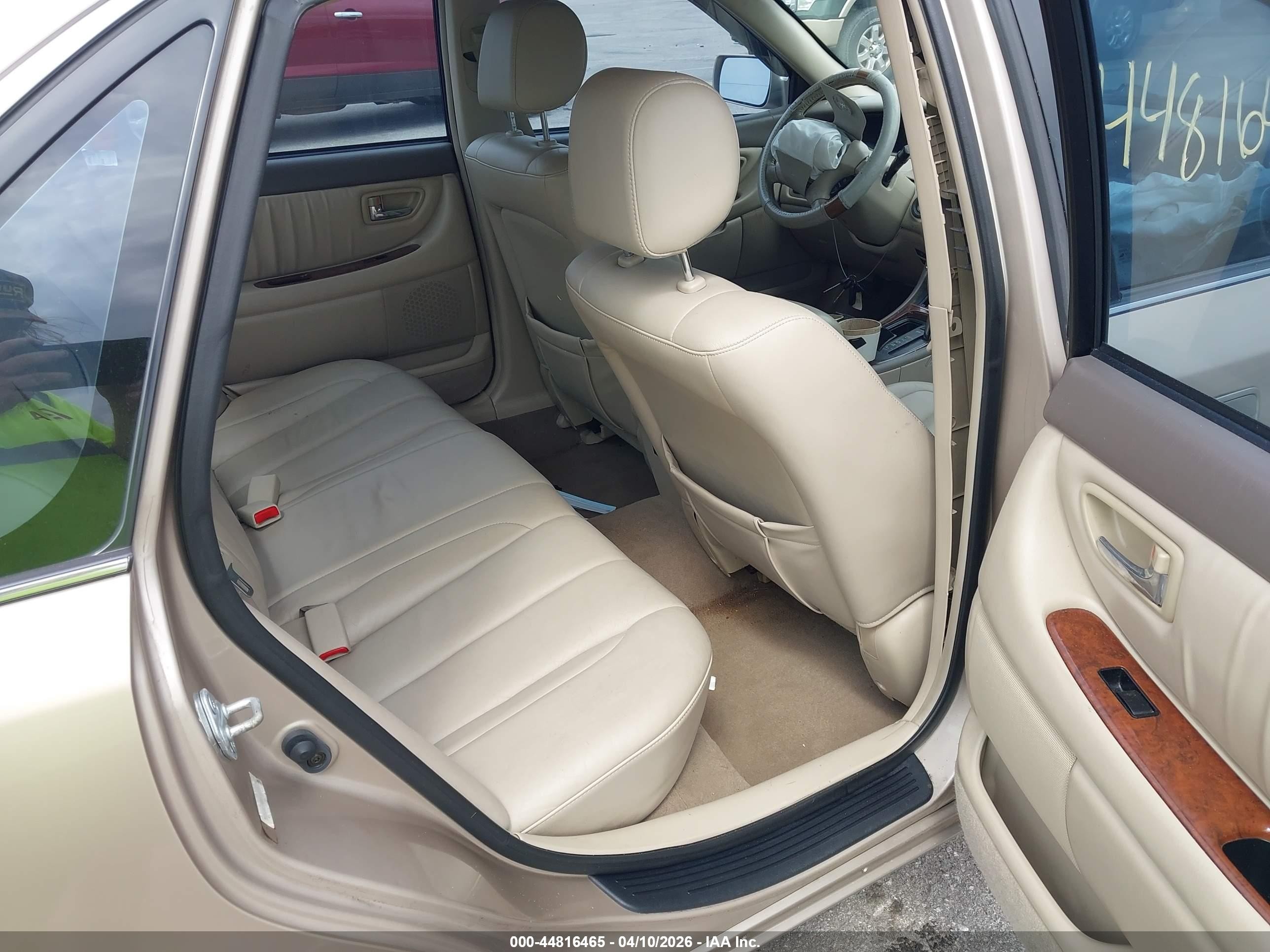 2002 Toyota Avalon Xls Gold vin: 4T1BF28B52U258370