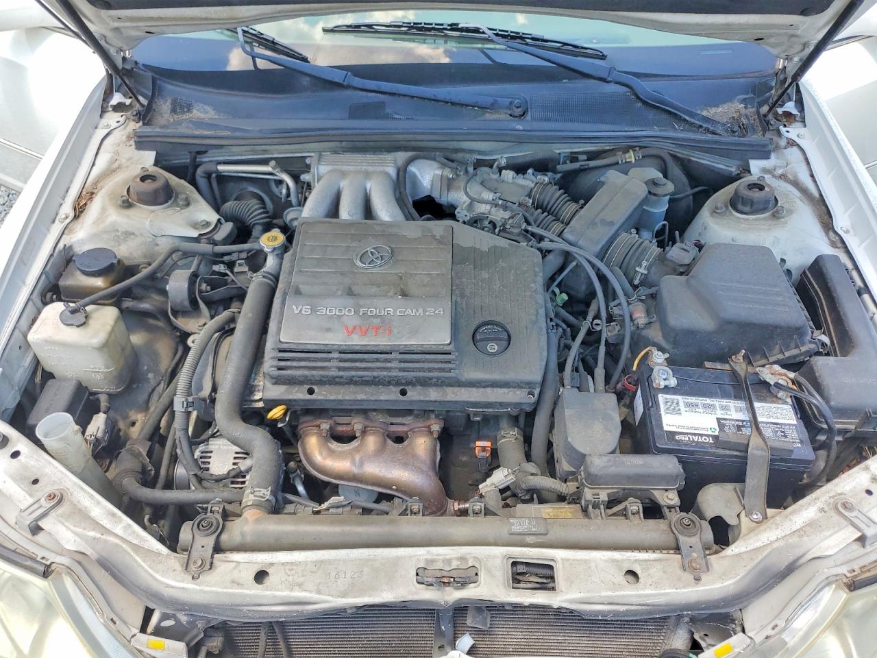 2003 Toyota Alavon Белый vin: 4T1BF28B53U310033