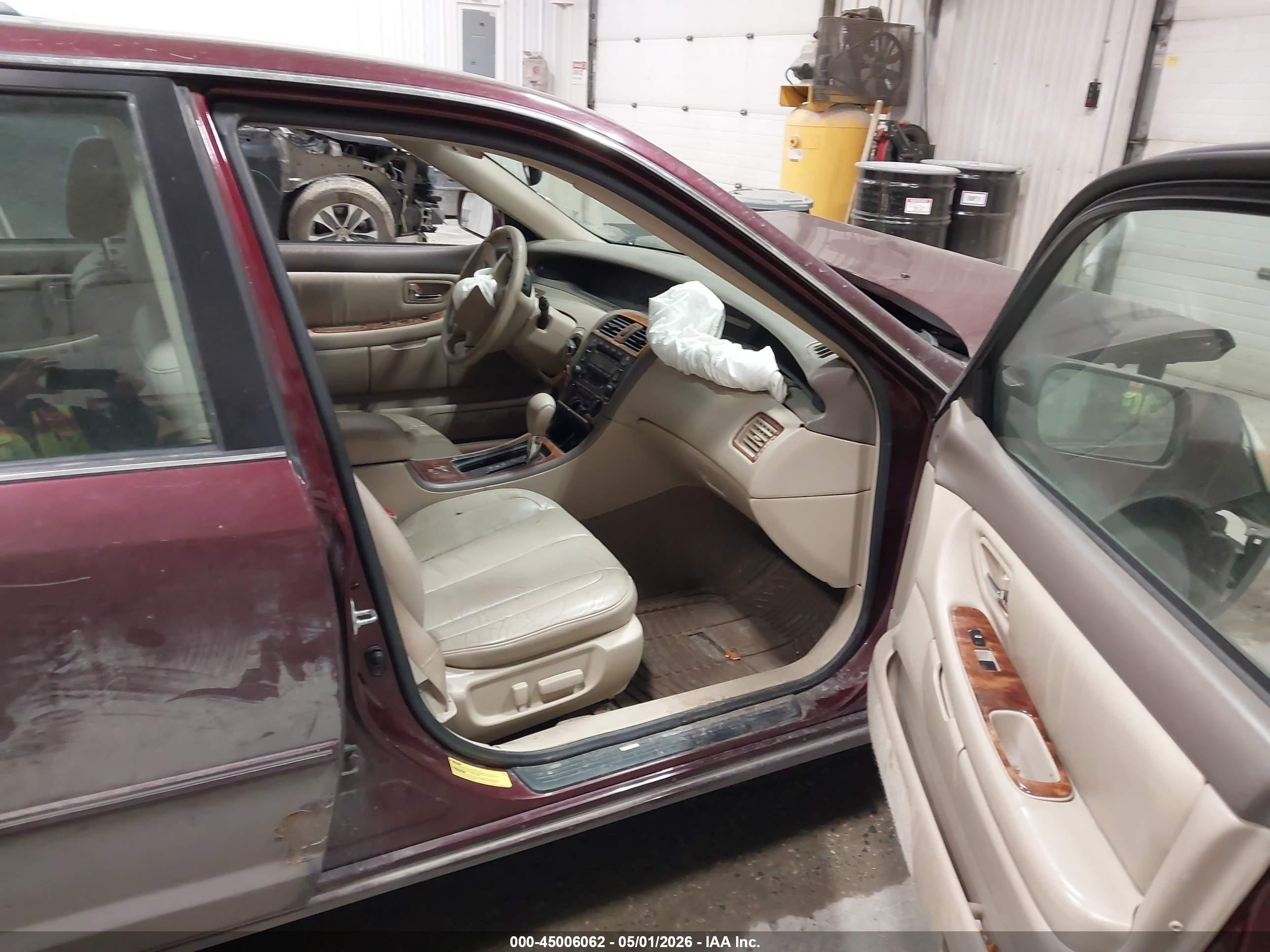 2003 Toyota Avalon Xl/xls Бордовый vin: 4T1BF28B53U320612
