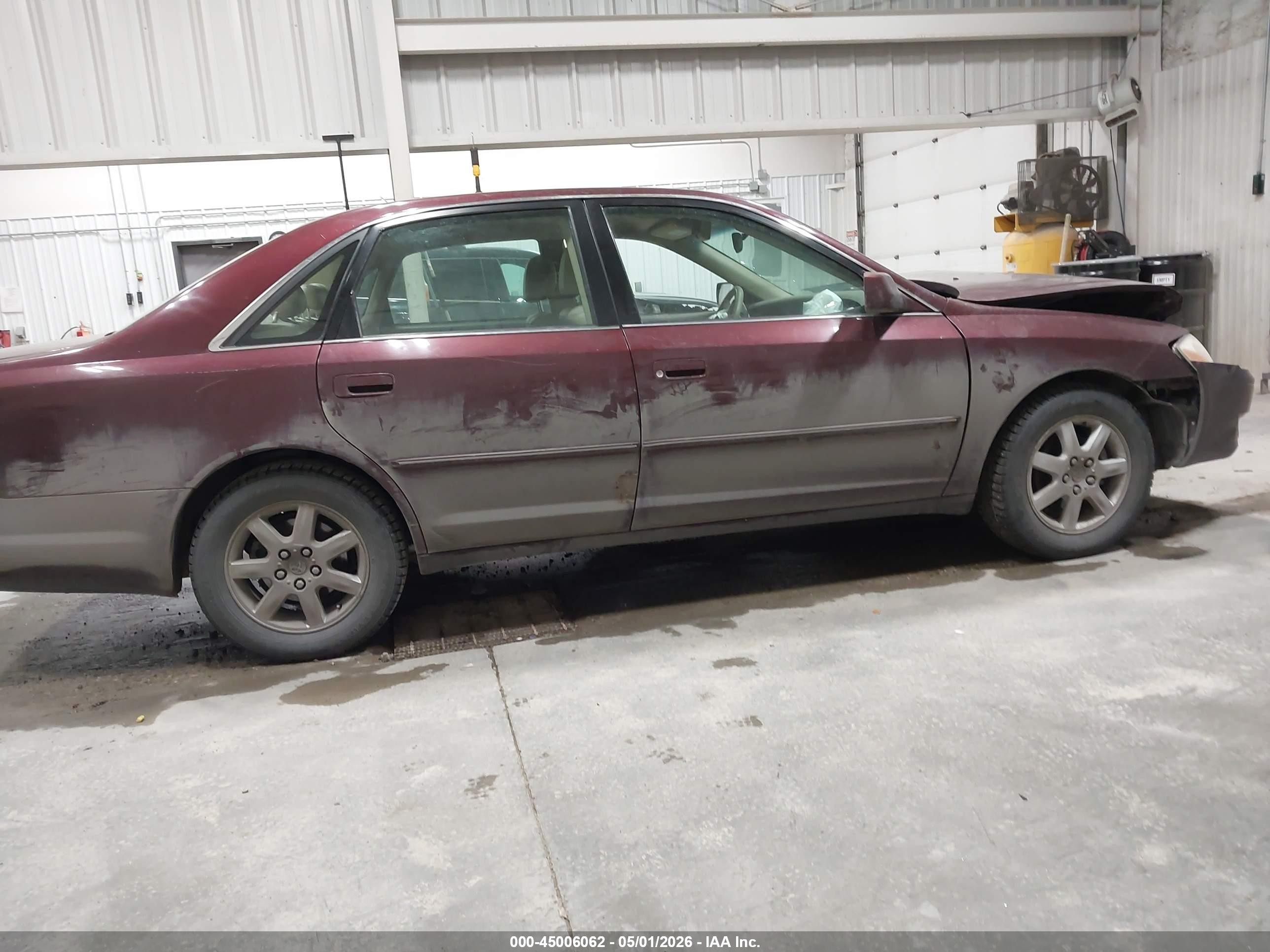 2003 Toyota Avalon Xl/xls Бордовый vin: 4T1BF28B53U320612
