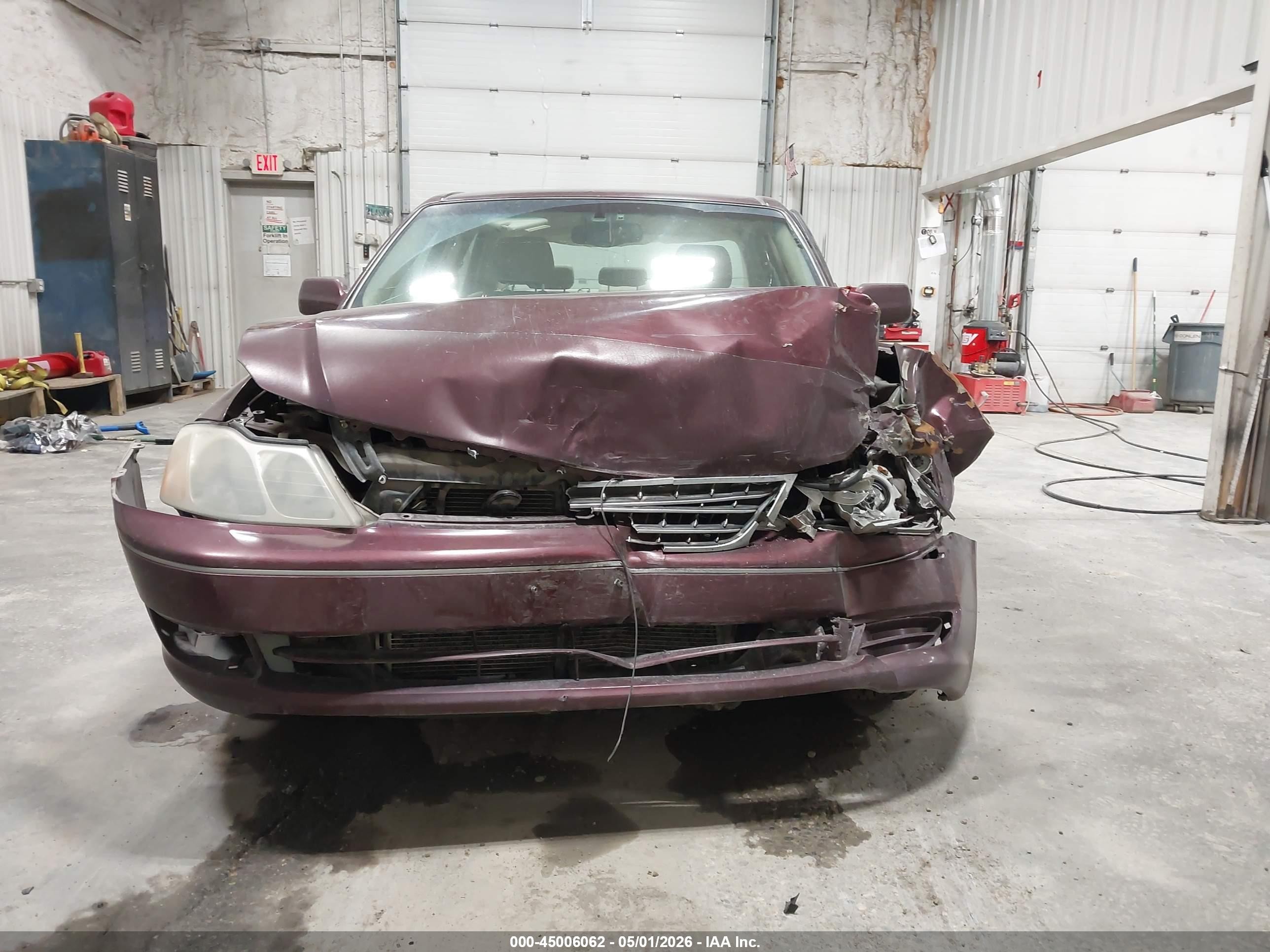 2003 Toyota Avalon Xl/xls Бордовый vin: 4T1BF28B53U320612