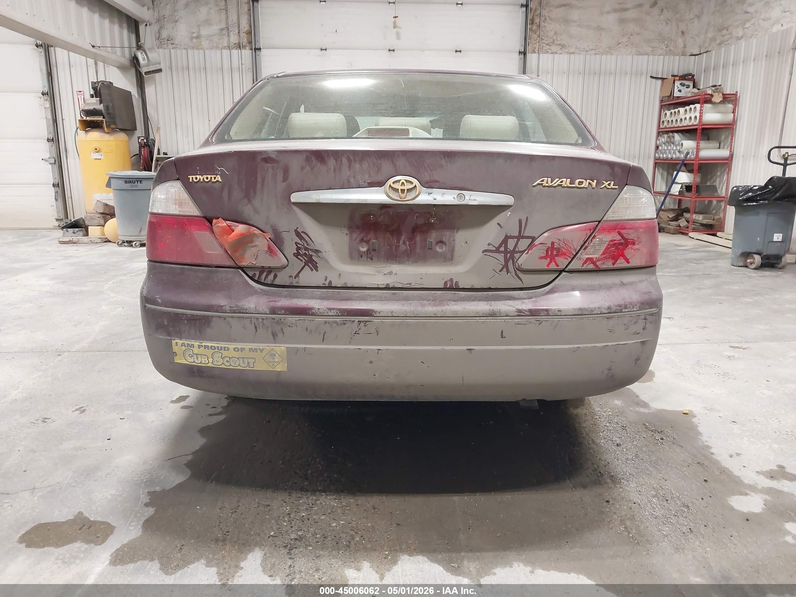 2003 Toyota Avalon Xl/xls Бордовый vin: 4T1BF28B53U320612