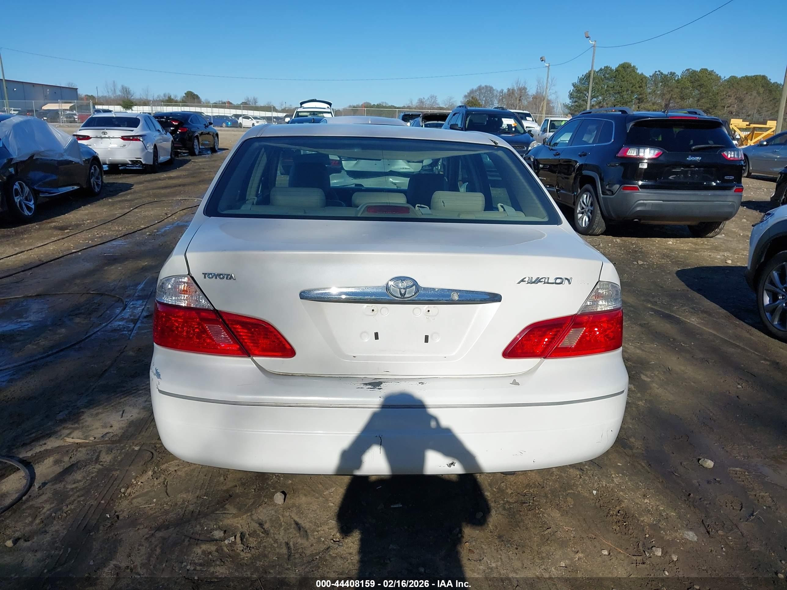 2004 Toyota Avalon Xl White vin: 4T1BF28B54U340196