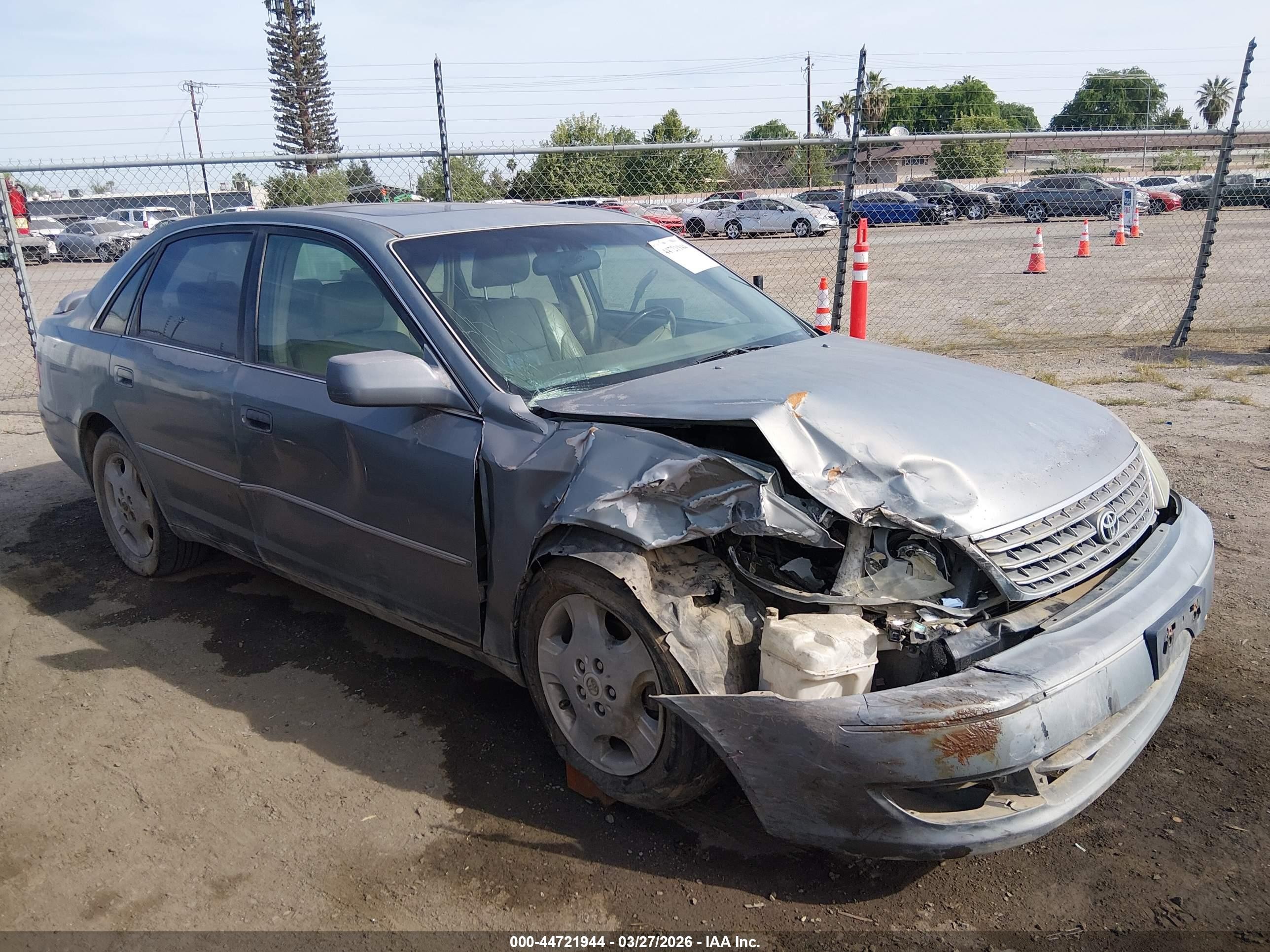 2004 Toyota Avalon Xls Light Blue vin: 4T1BF28B54U359282