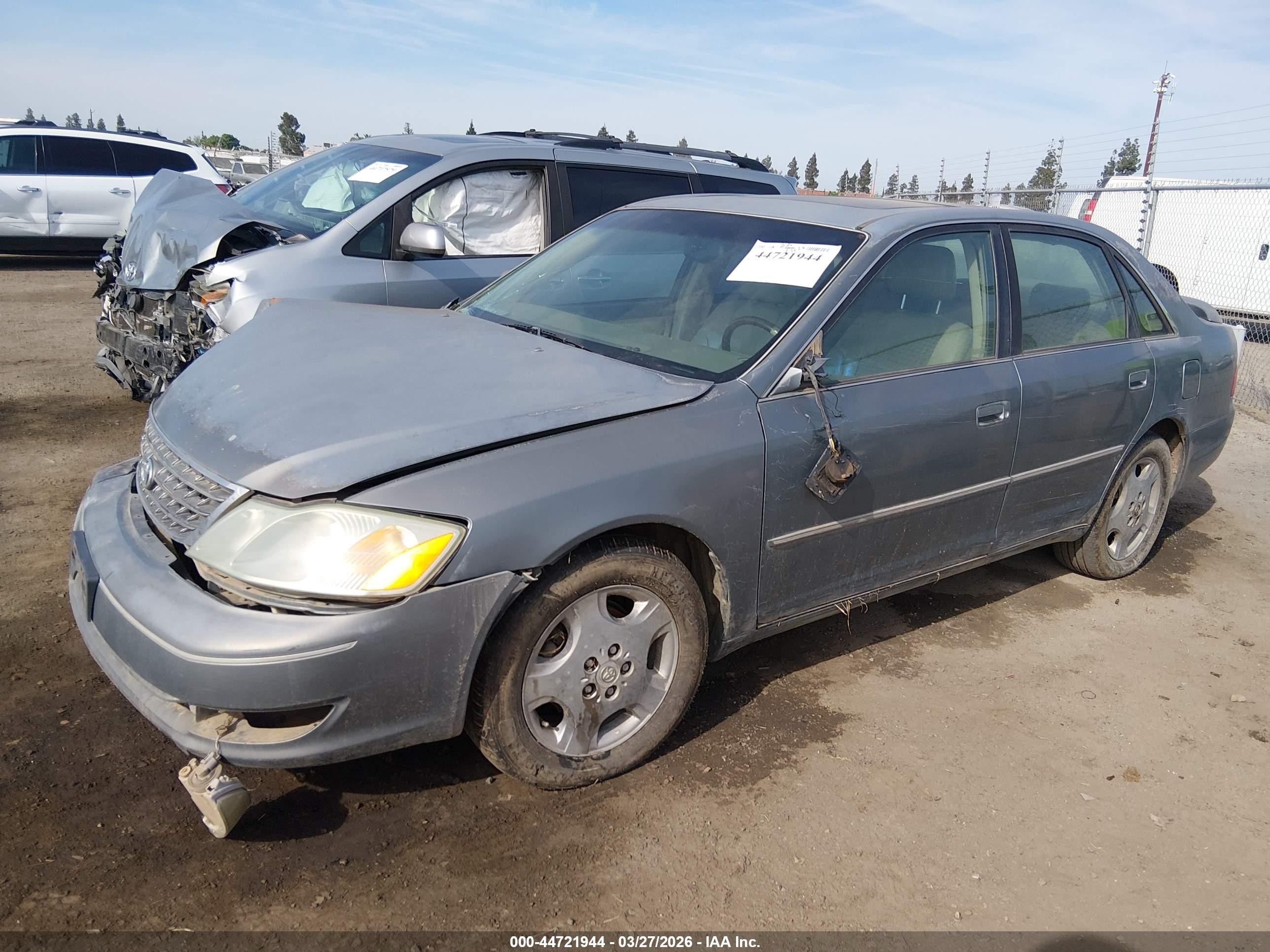 2004 Toyota Avalon Xls Light Blue vin: 4T1BF28B54U359282