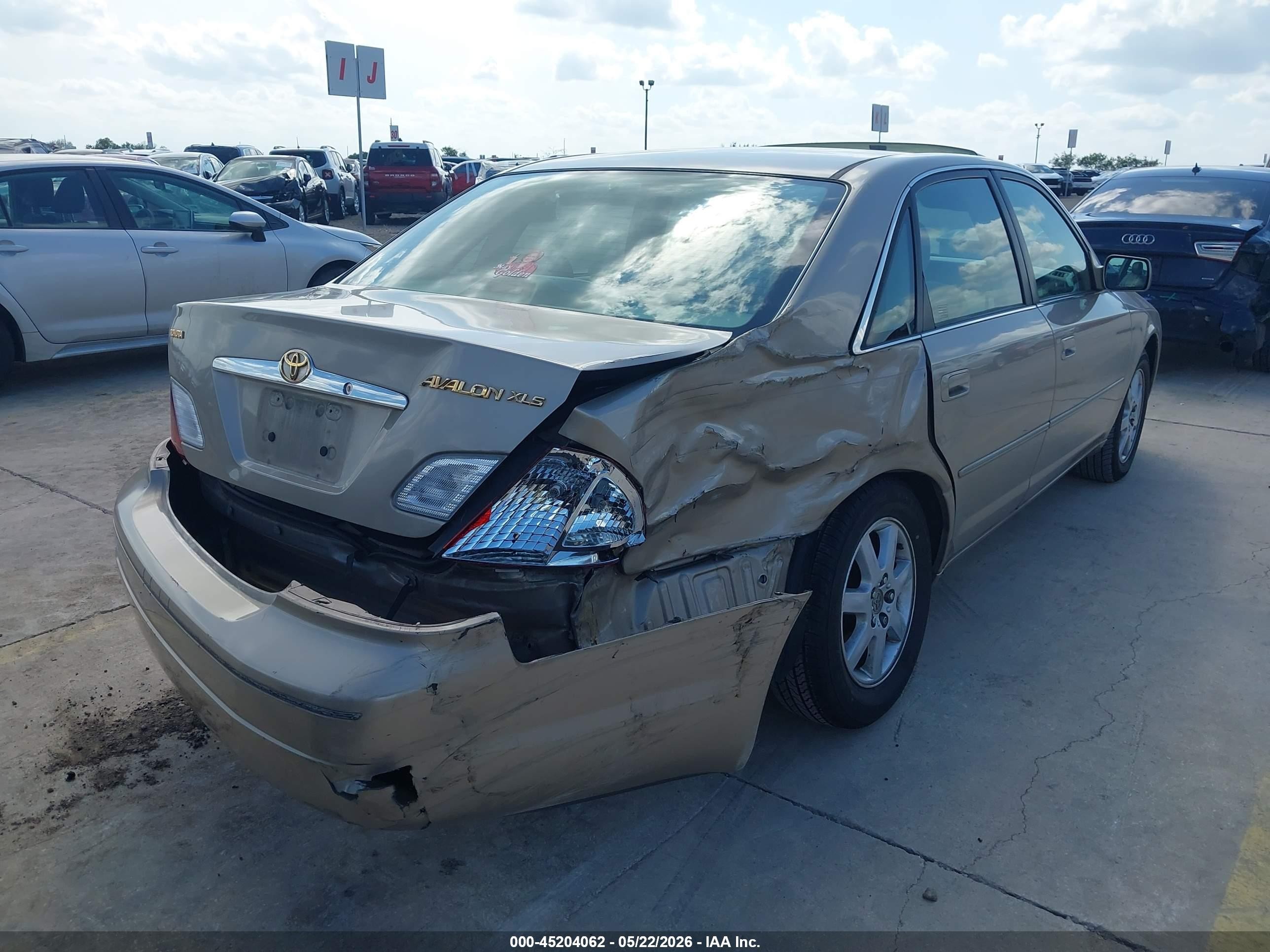 2000 Toyota Avalon Xls Золотой vin: 4T1BF28B5YU048702