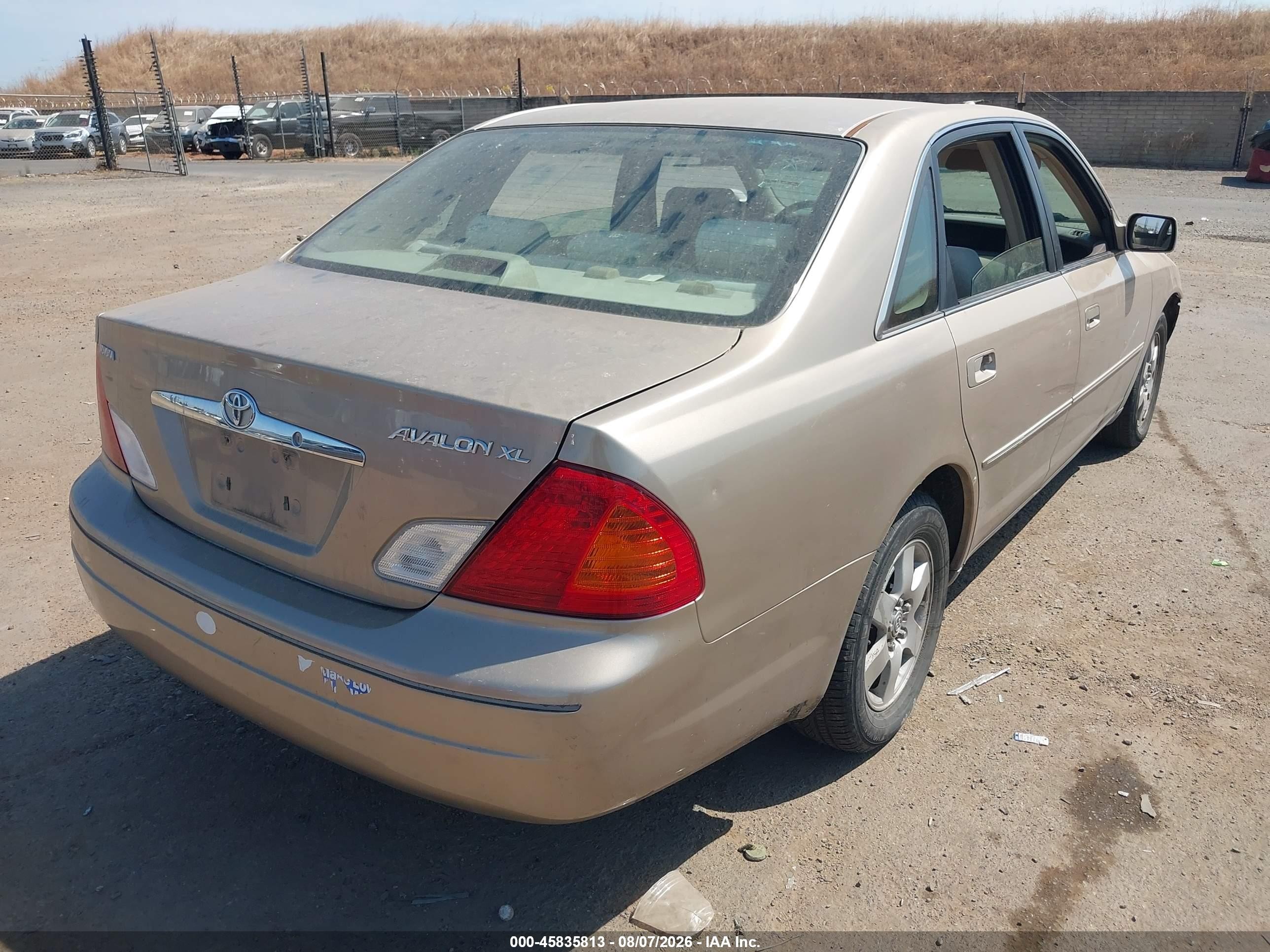 2001 Toyota Avalon Xl Gold vin: 4T1BF28B61U124286