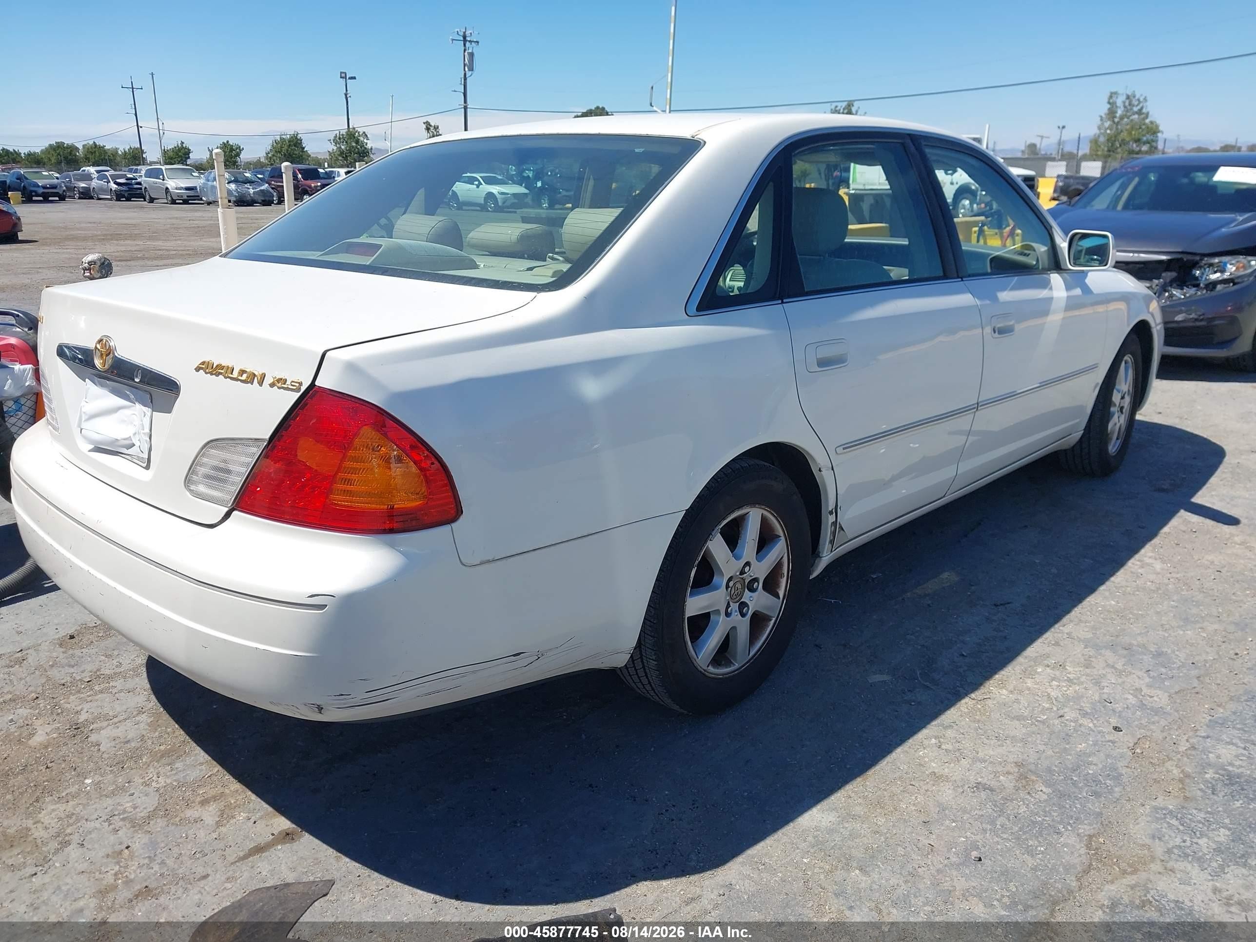 2001 Toyota Avalon Xls White vin: 4T1BF28B61U187209